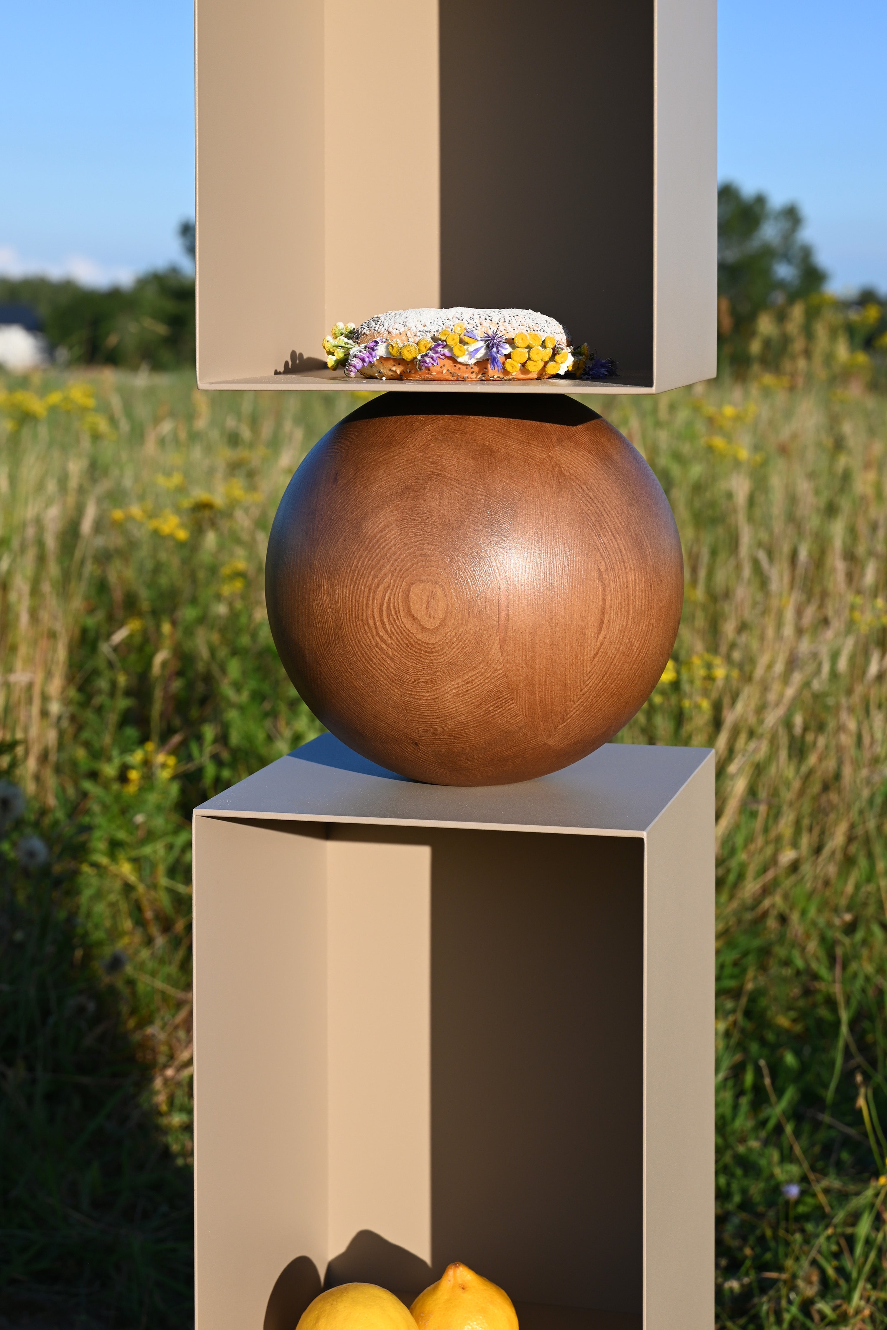 PECAN LONG shelf made of wood and steel