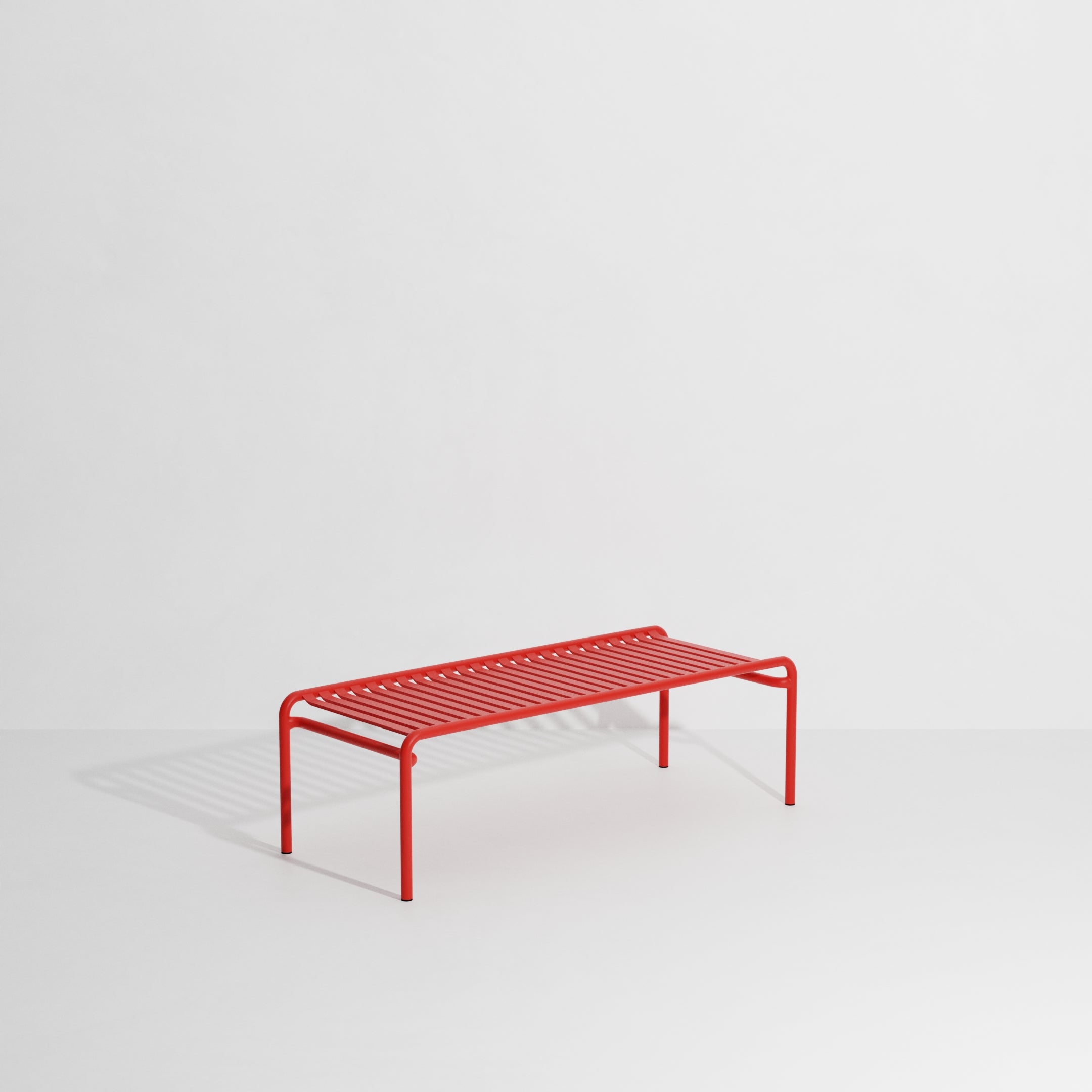 WEEK-END Red Outdoor Coffee Table
