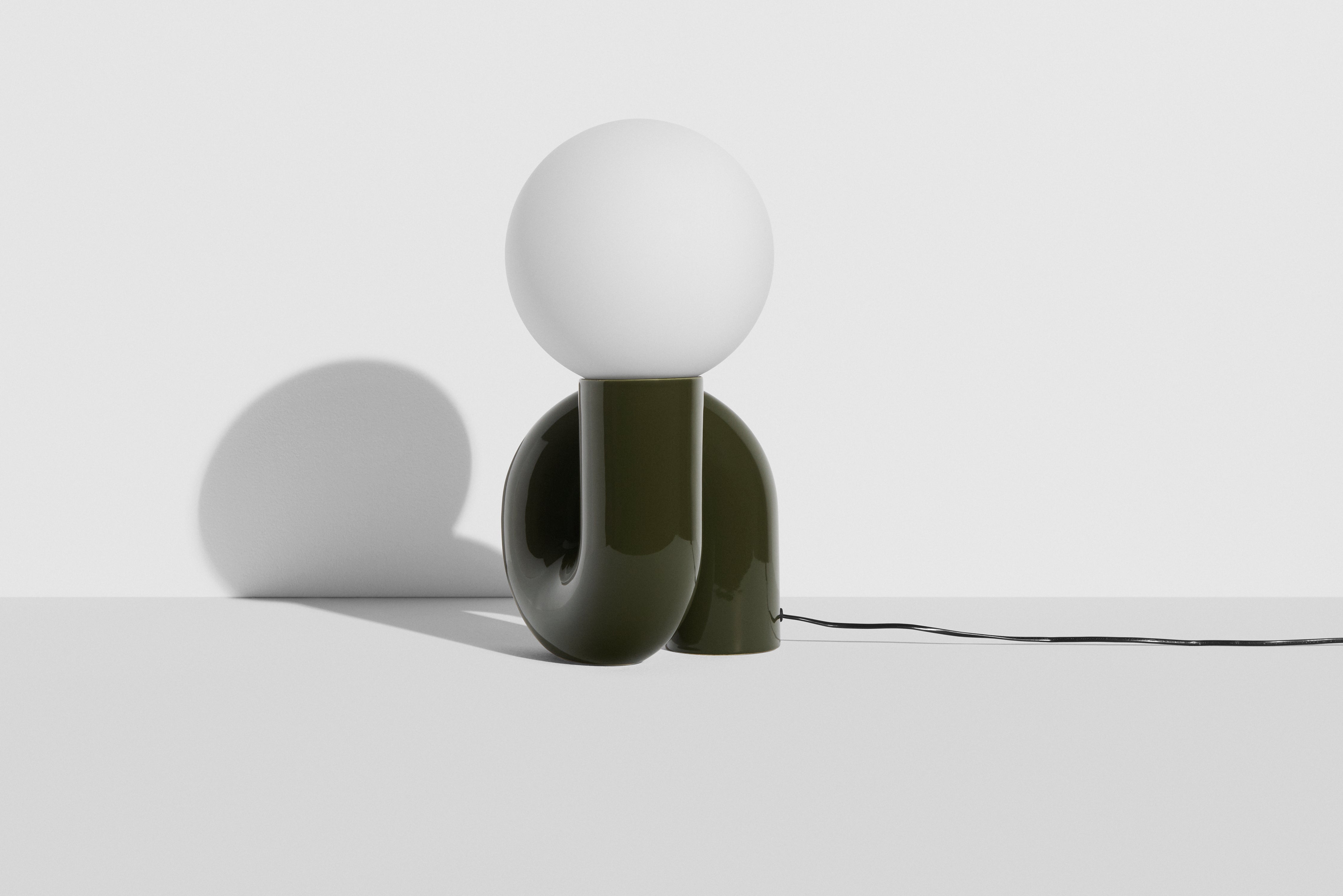 NEOTENIC green table lamp