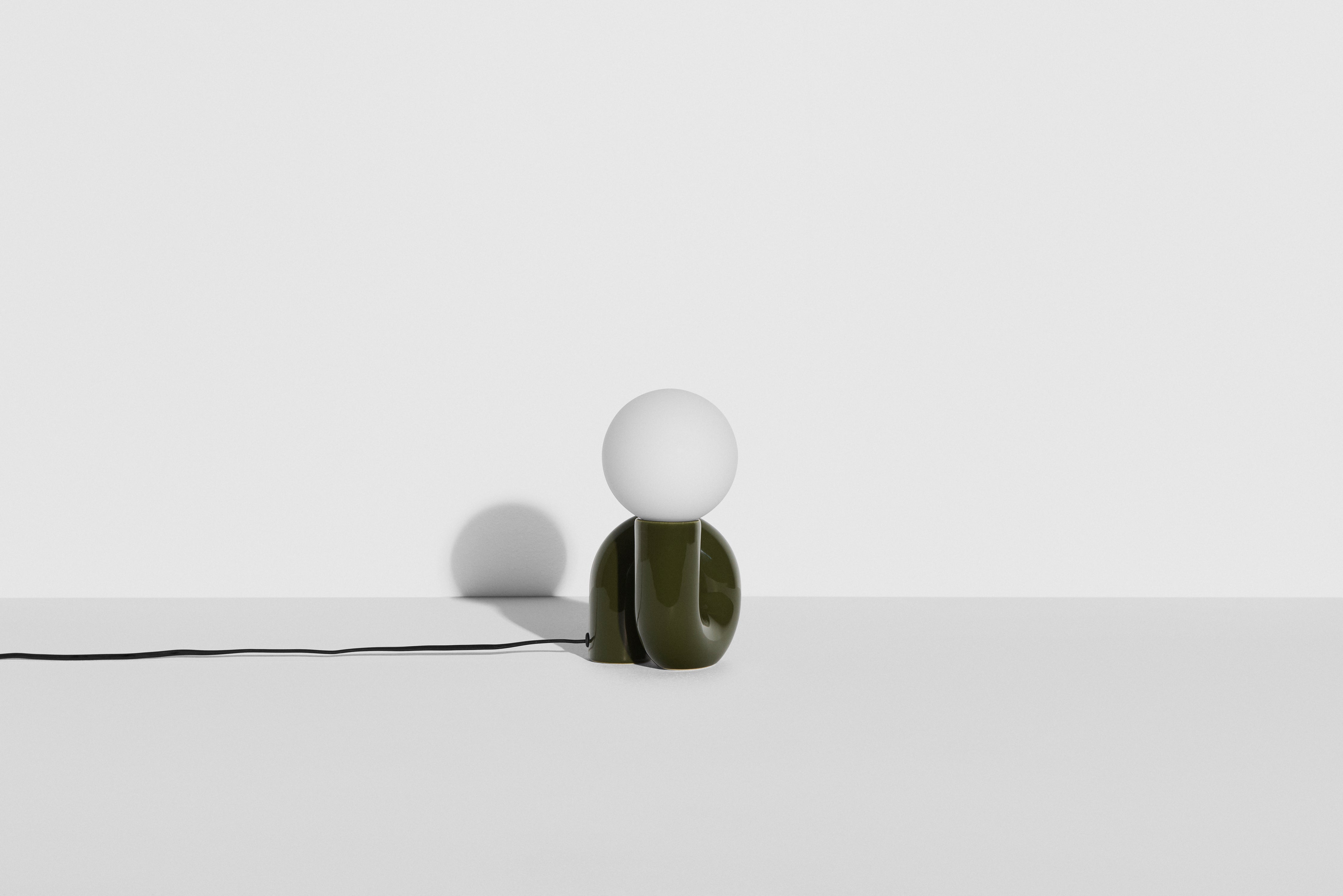 NEOTENIC green table lamp