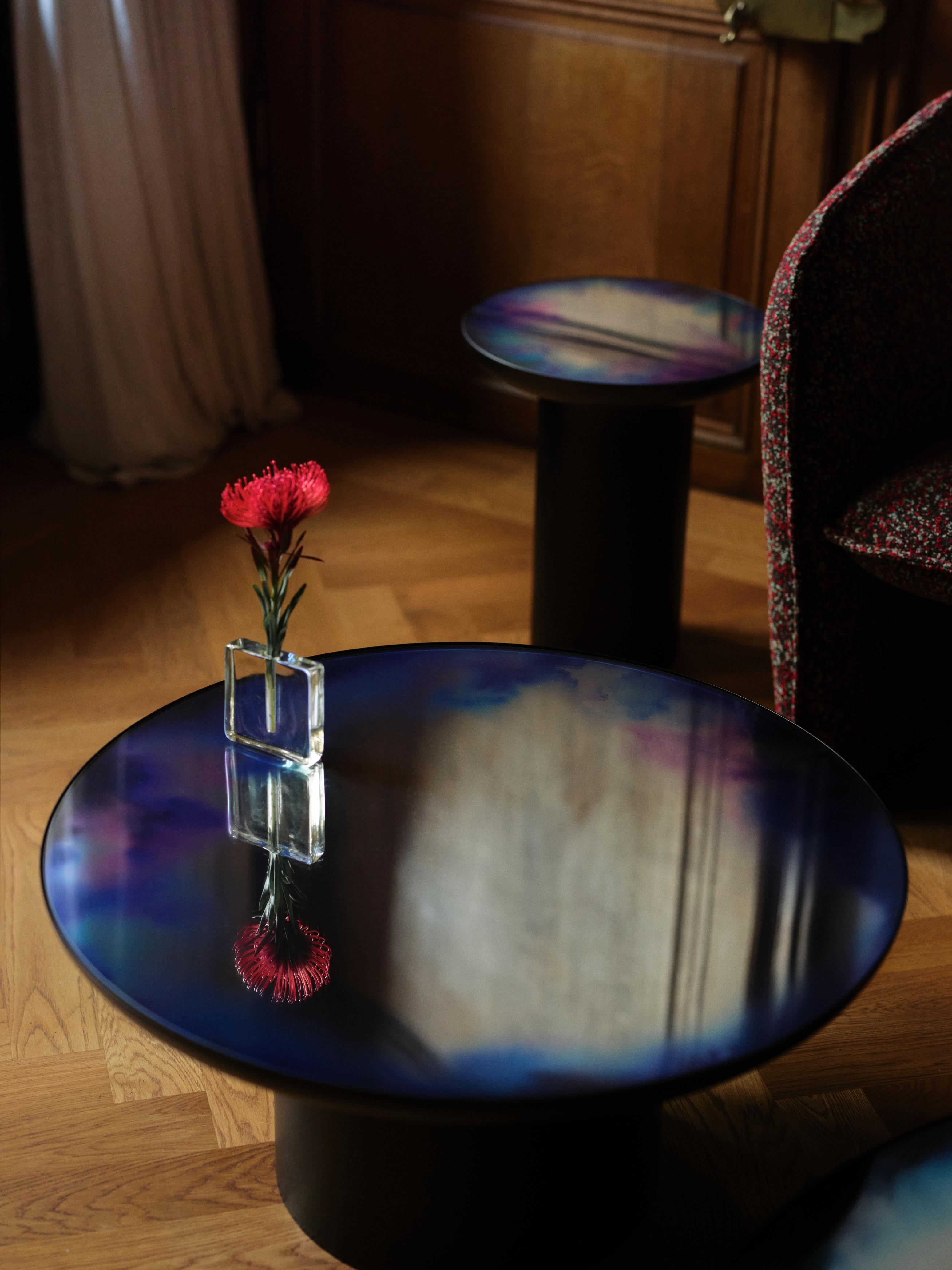 FRANCIS Black Coffee Table with Mirrored Top