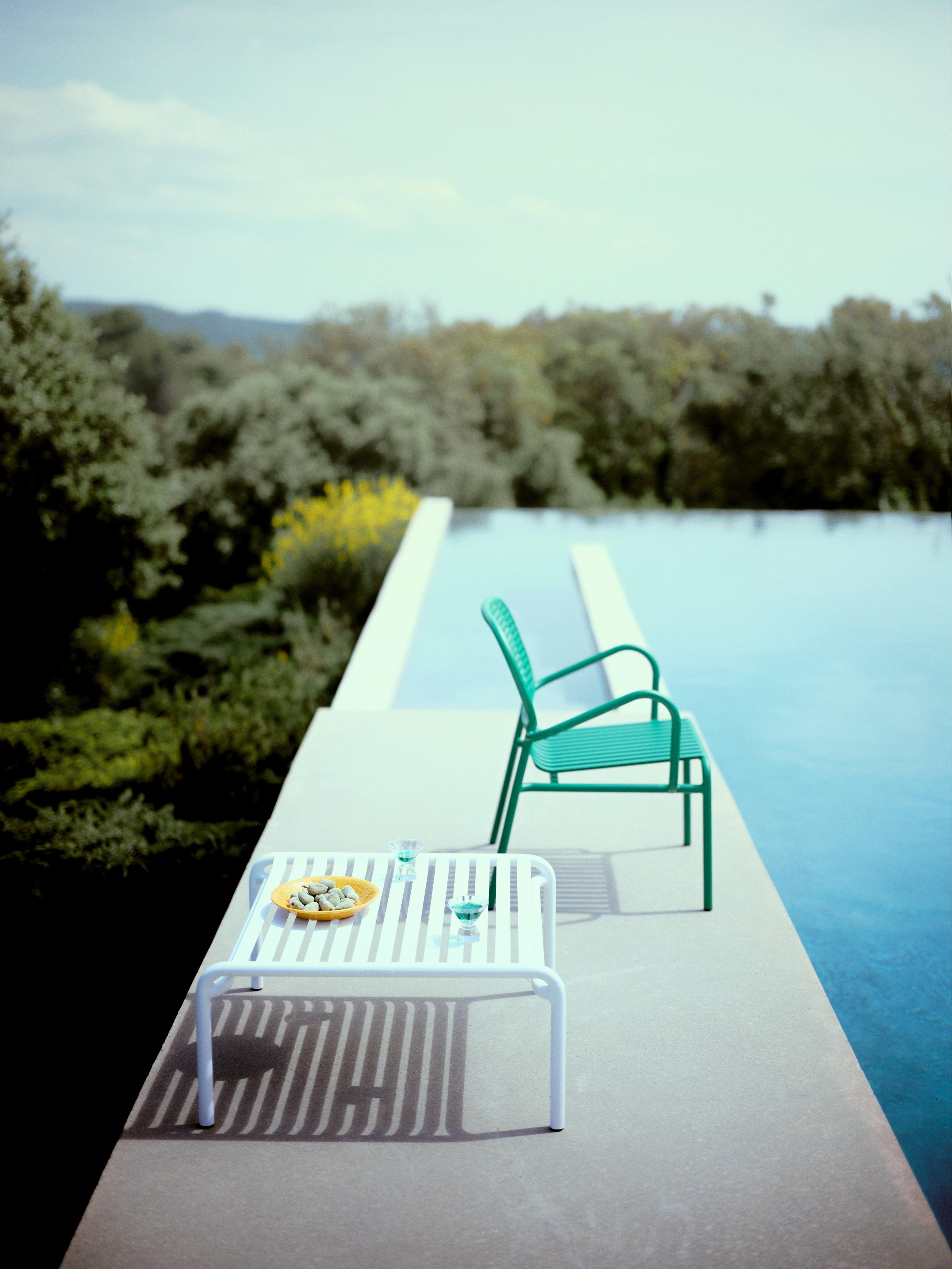 WEEK-END Square White Outdoor Coffee Table