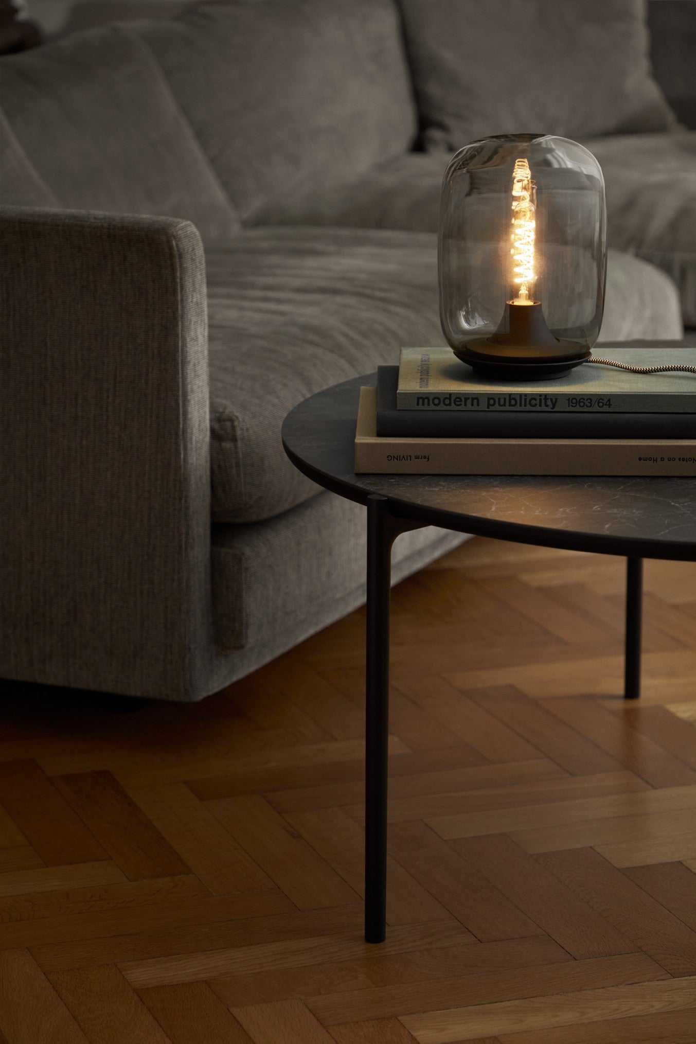 Tischlampe ACORN silber