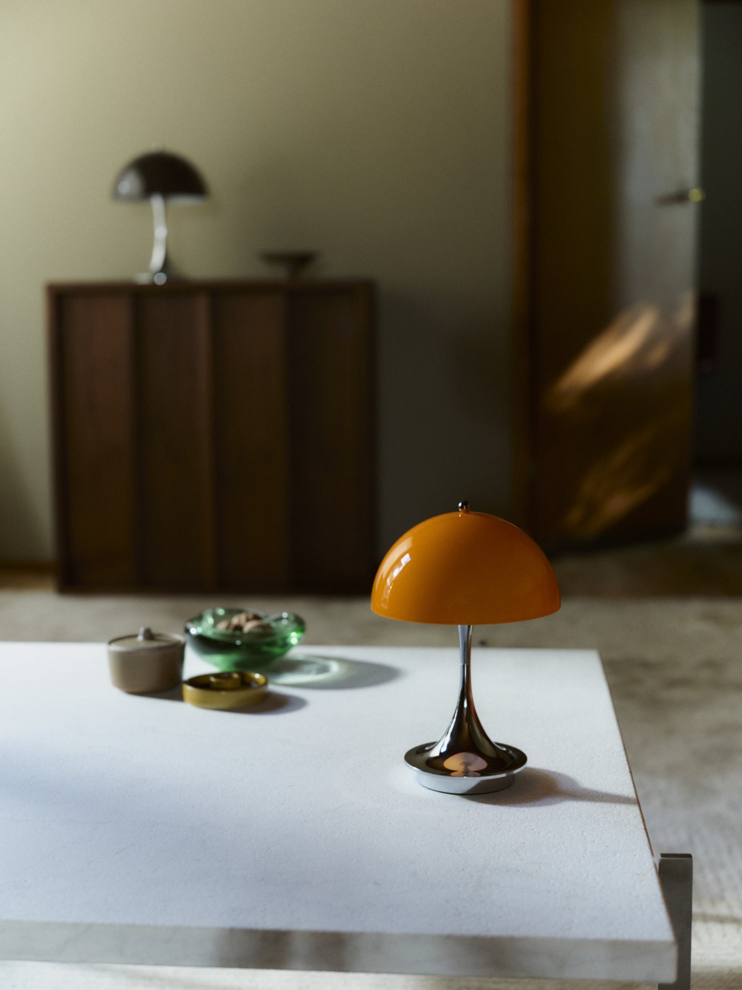 Portable Lamp PANTHELLA 160 orange with chrome base