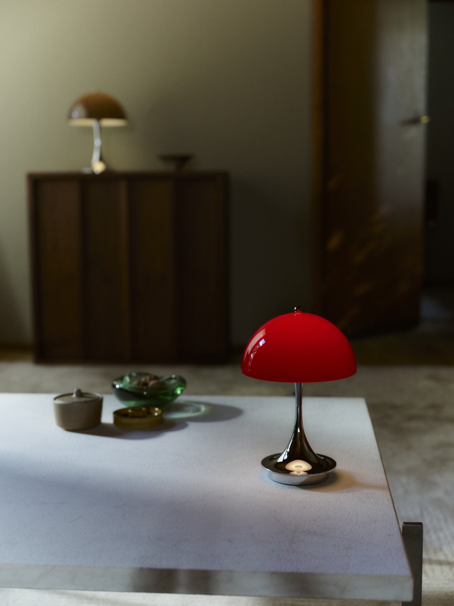 Portable Lamp PANTHELLA 160 red with chrome base