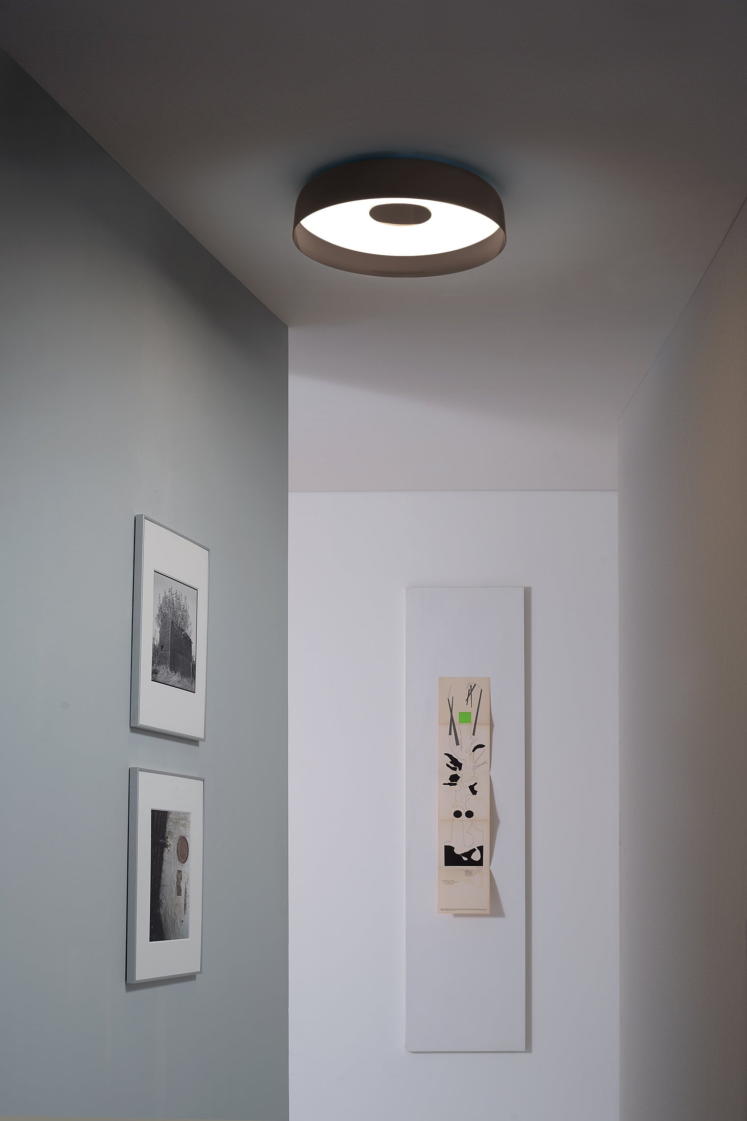 PAPAVERO Glossy Red Wall Lamp