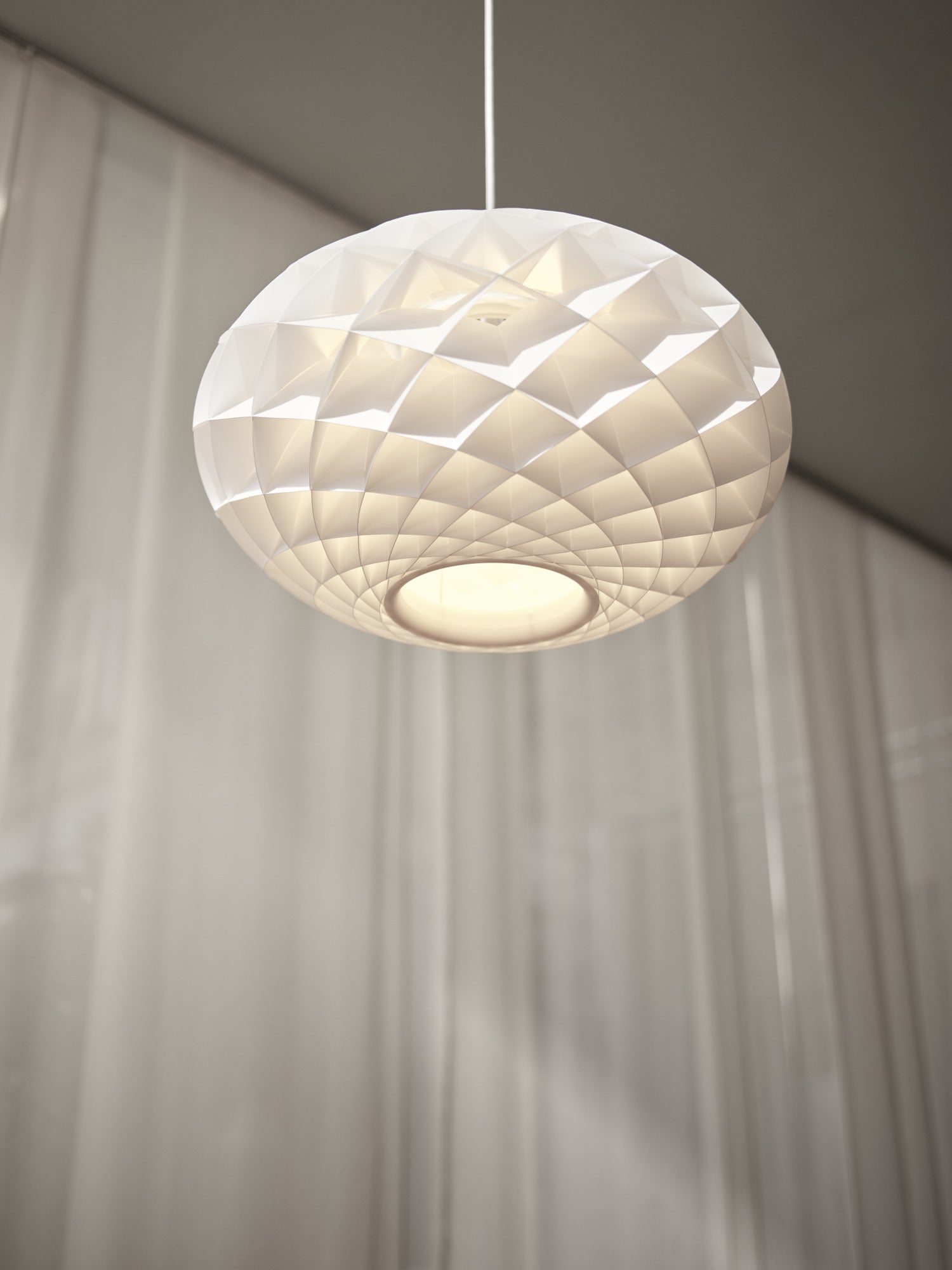 PATERA OVAL White Pendant Lamp