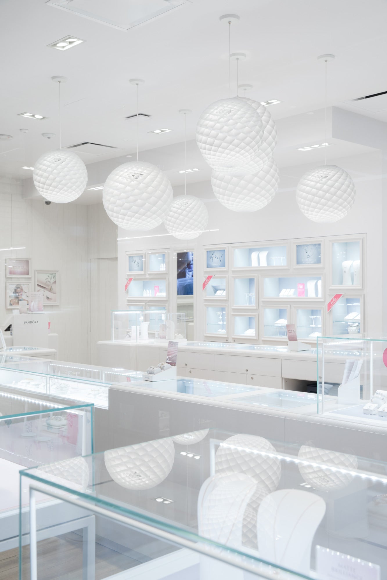 Pendelleuchte PATERA weiß