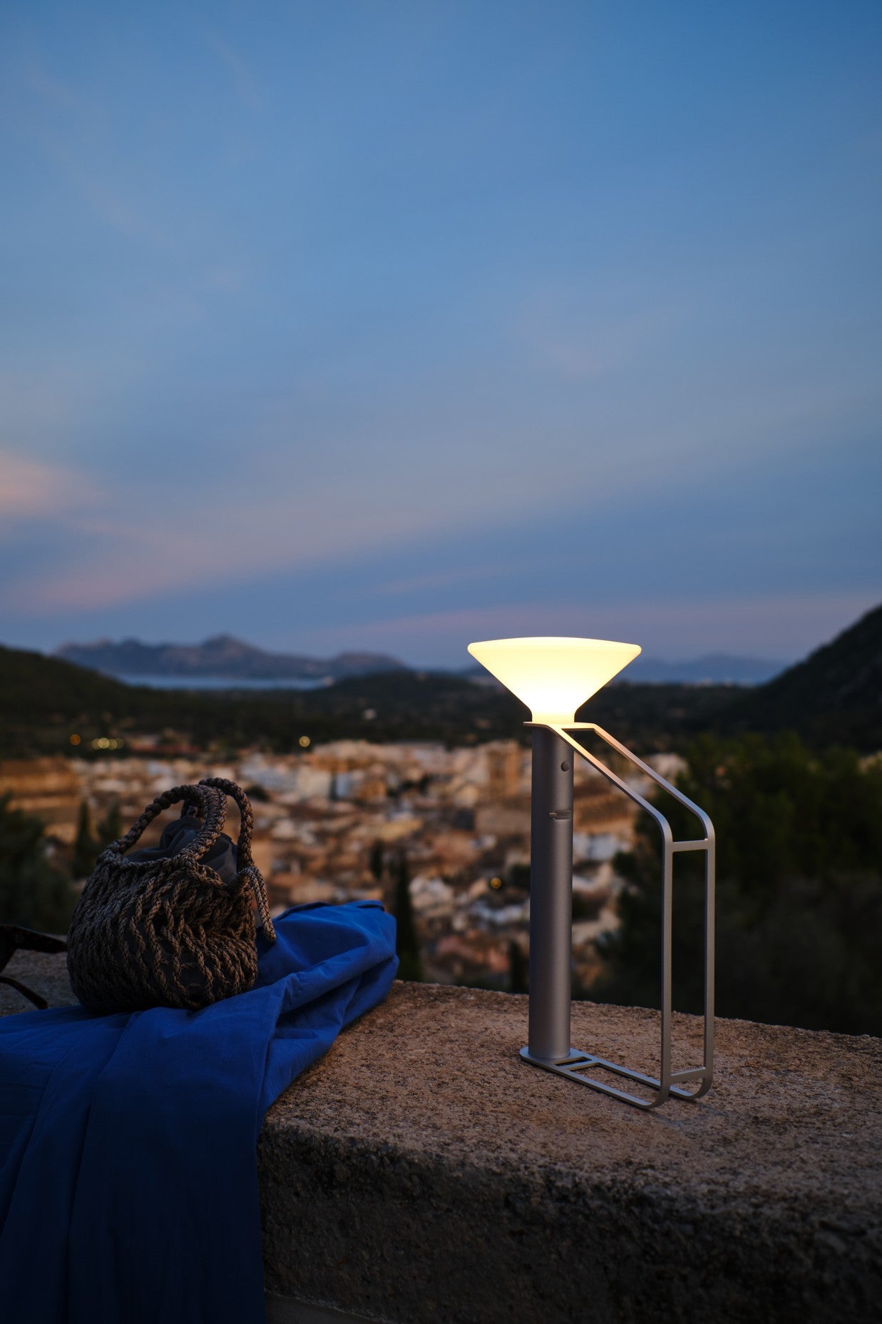 Portable outdoor lamp PITON silver