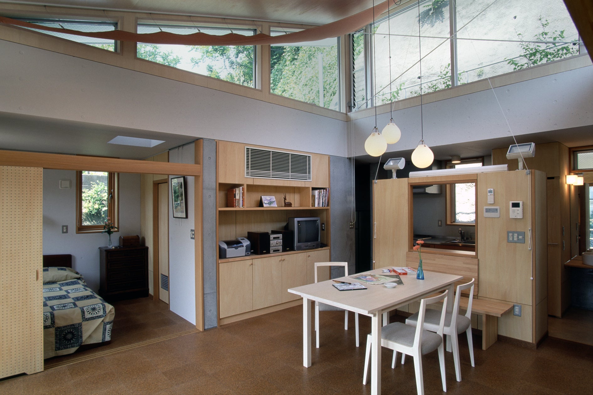 MOSER white pendant lamp