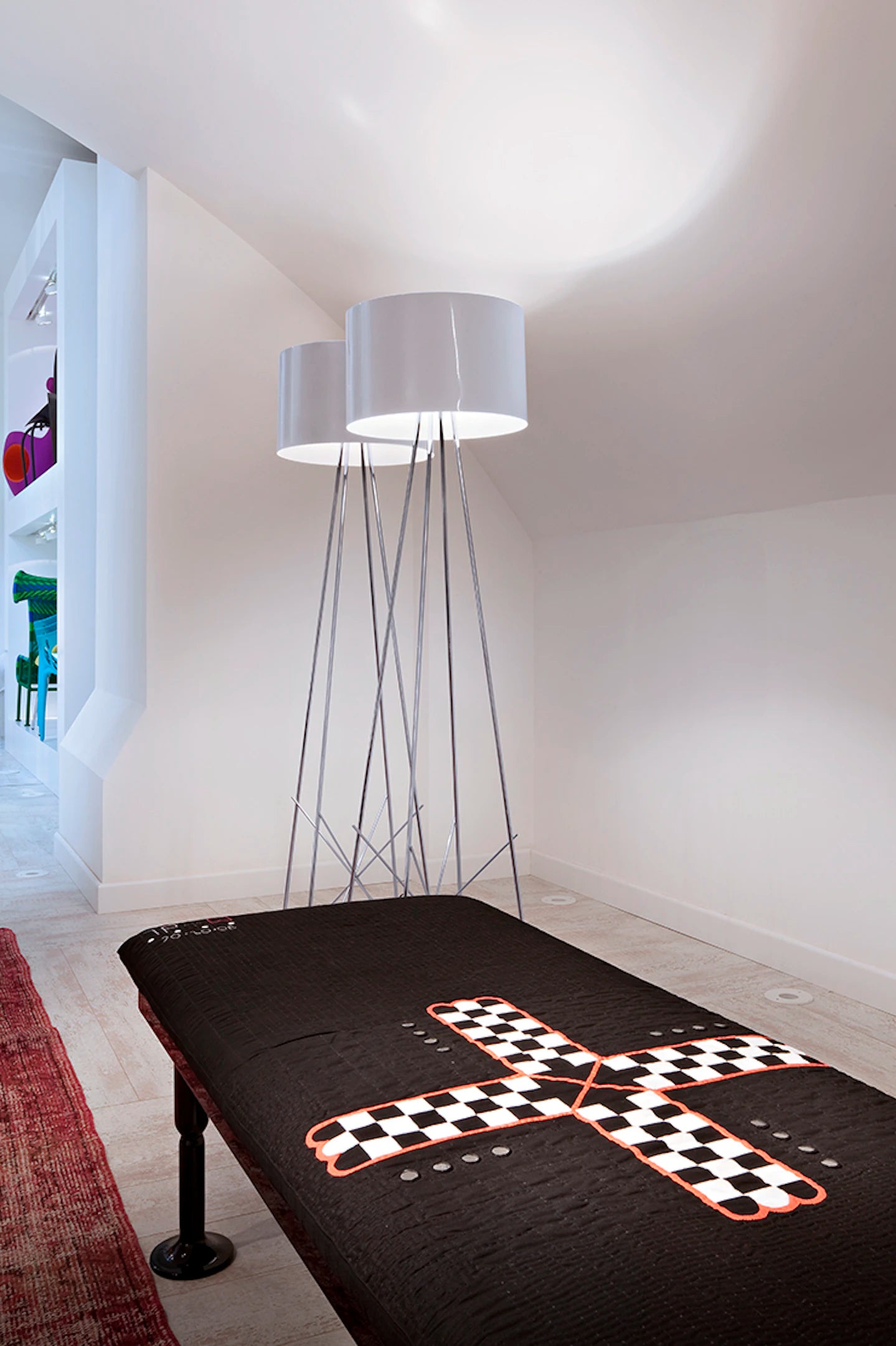 Stehlampe RAY Glas mit Metallbasis