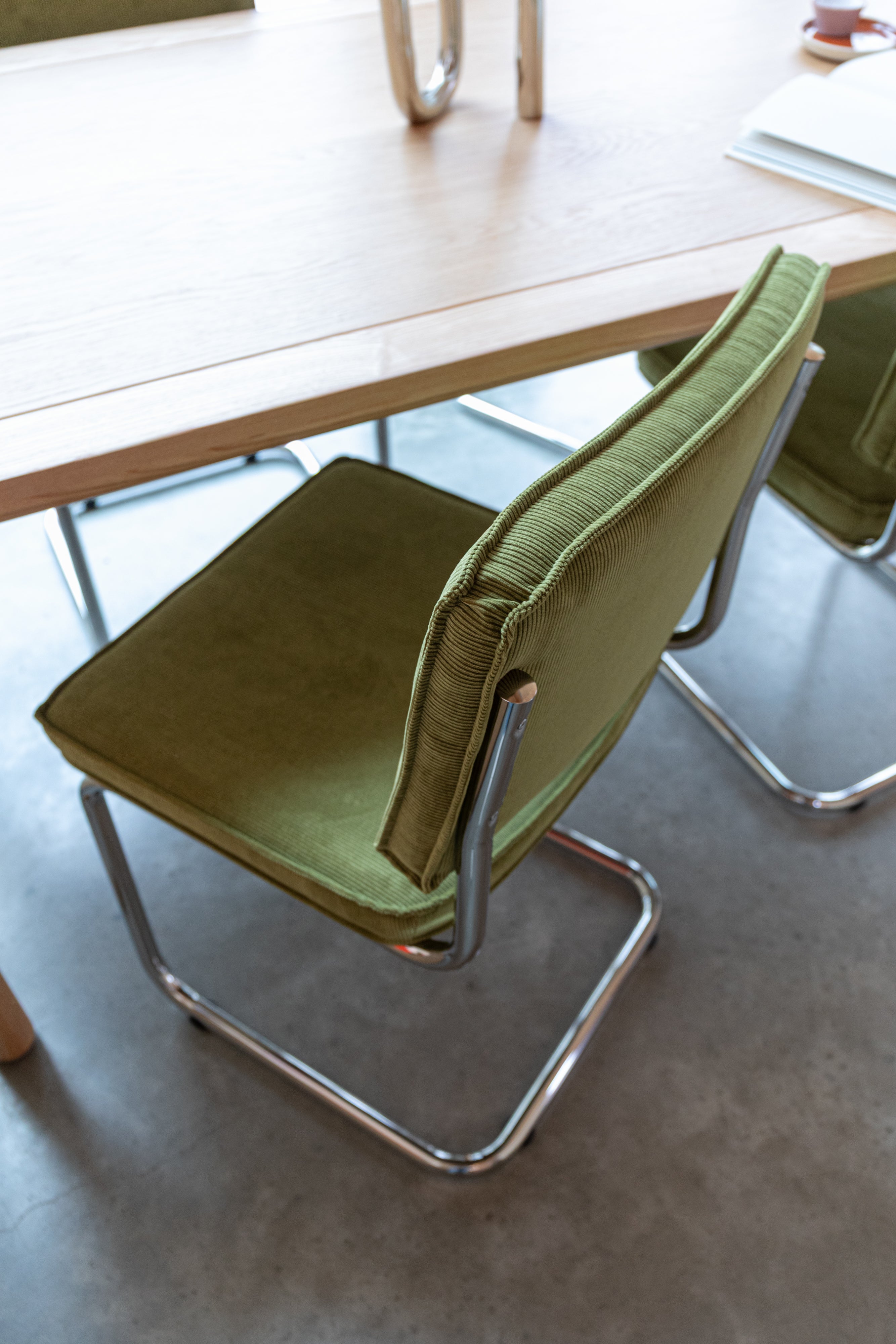 RIDGE RIB Green Chair