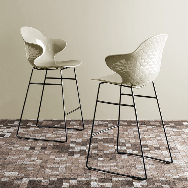 Bar stool SAINT TROPEZ with gray seat and black metal base