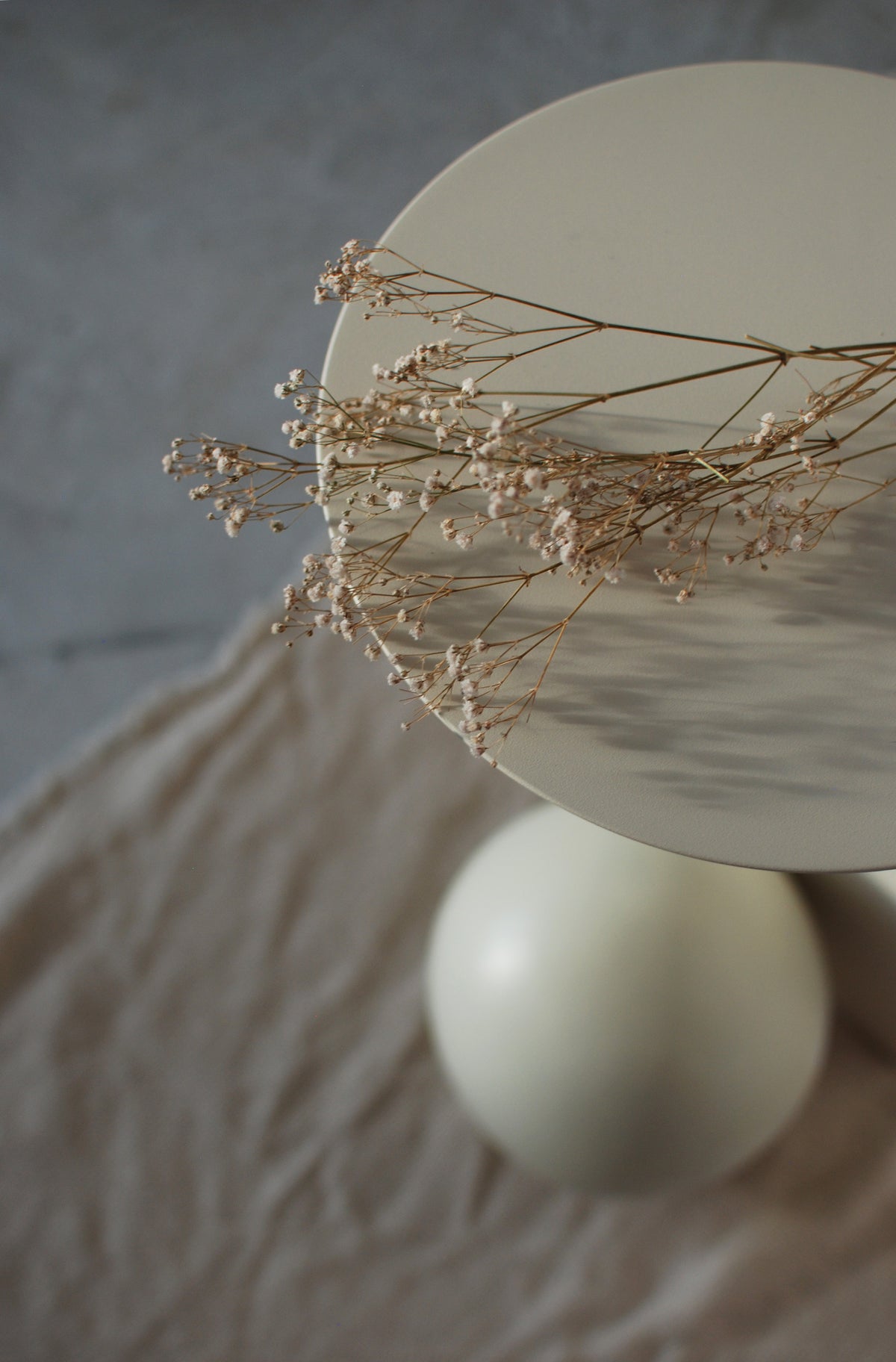 SION Side Table in Steel and Wood
