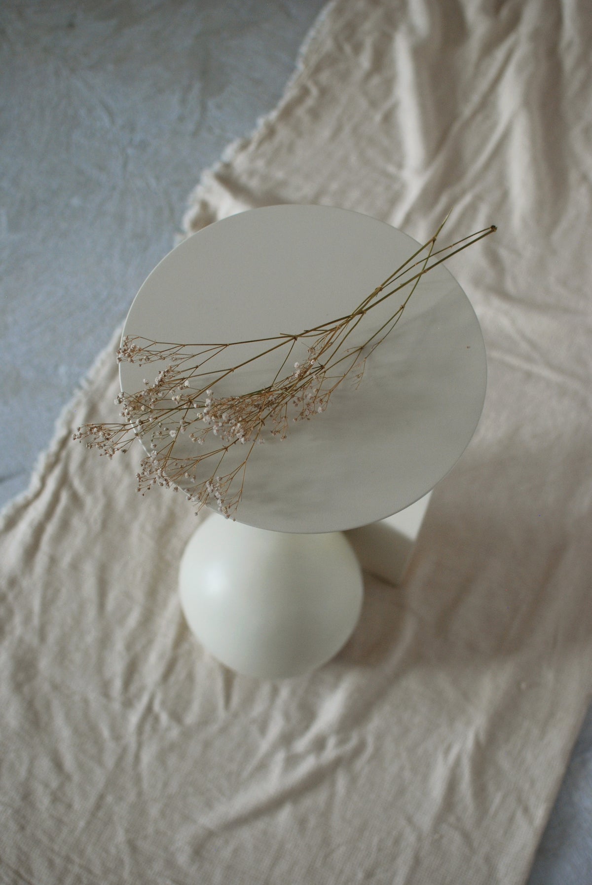 SION Side Table in Steel and Wood