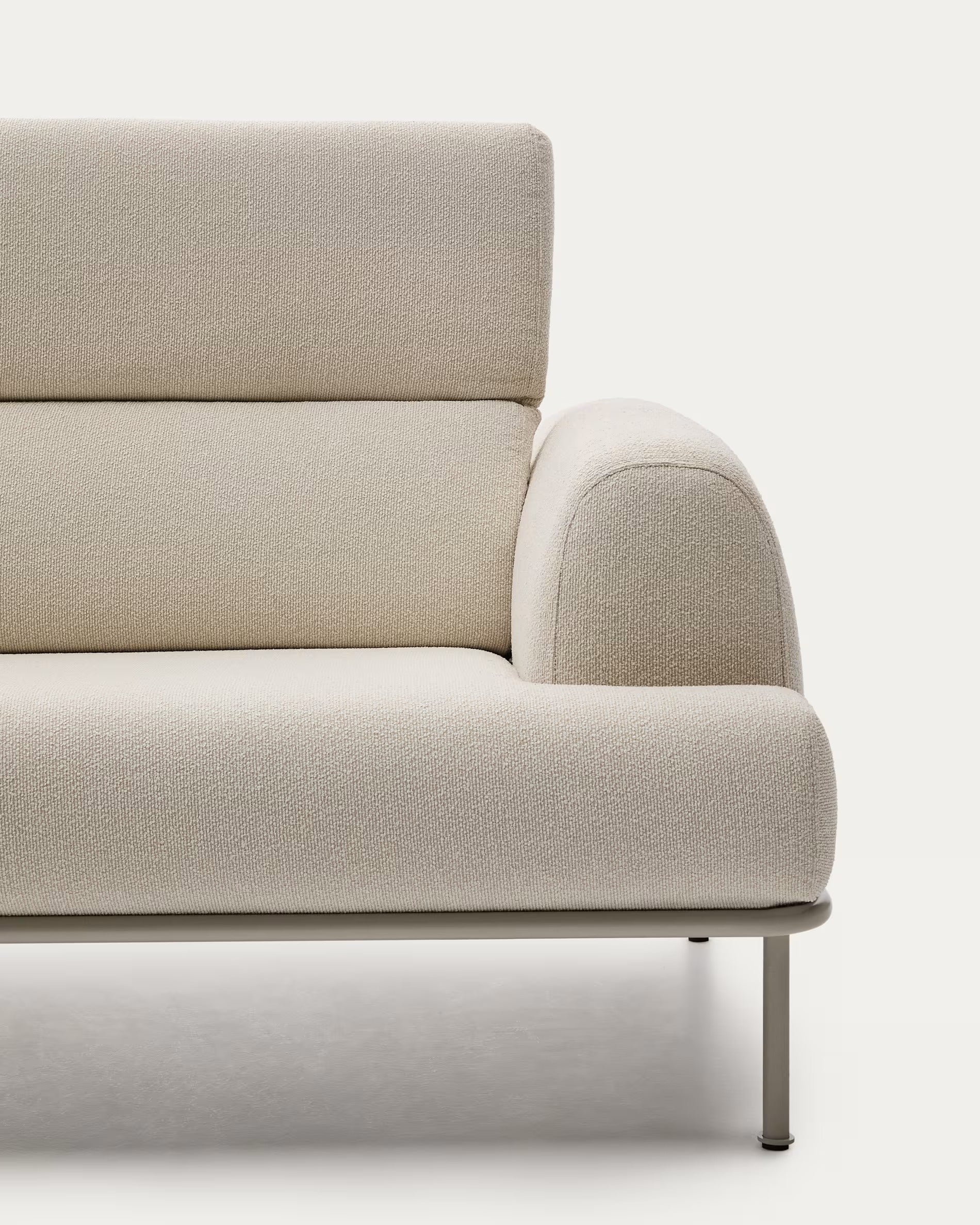 3-seater AURUM ecru chenille sofa with a beige base
