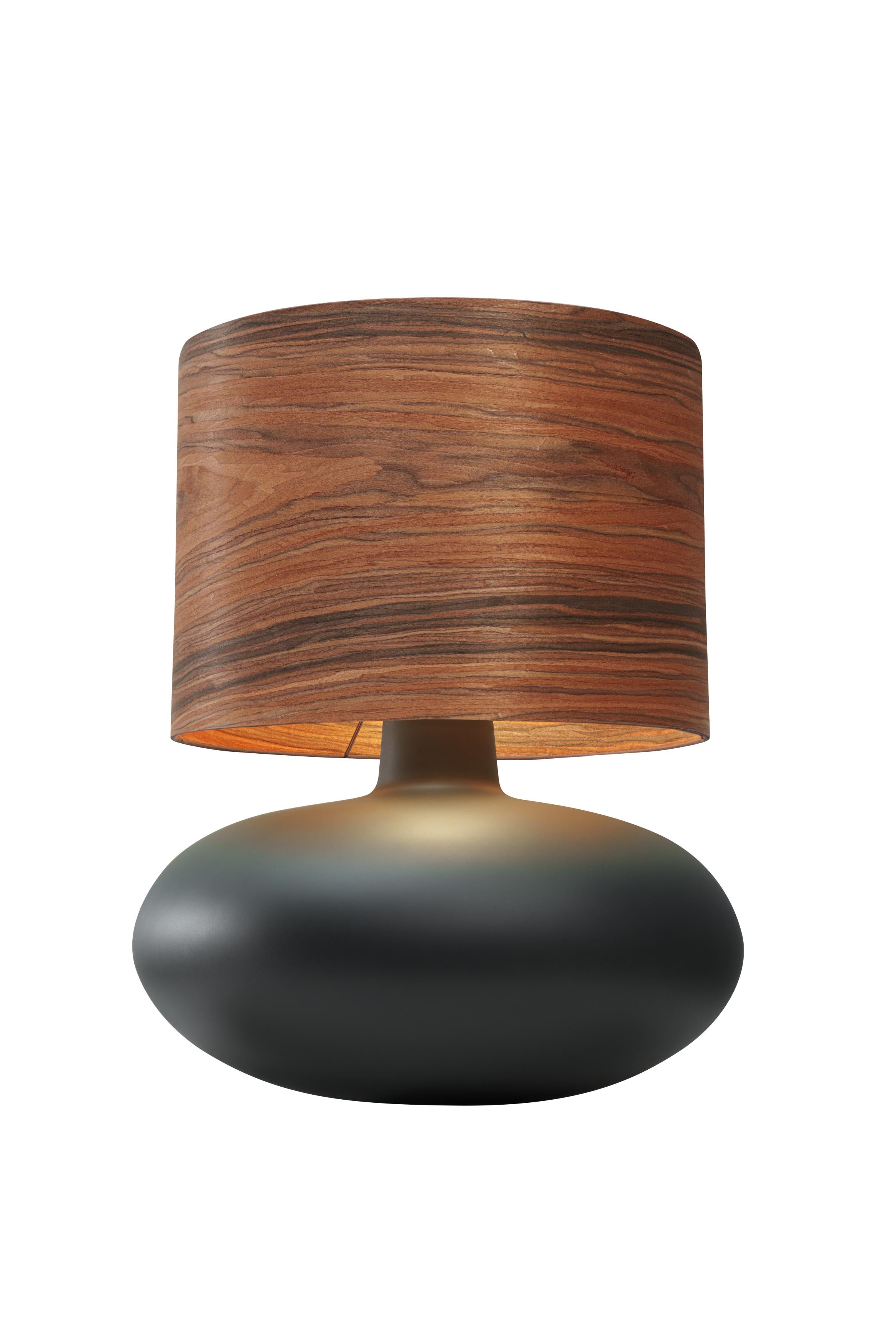SAWA WOOD walnut veneer table lamp