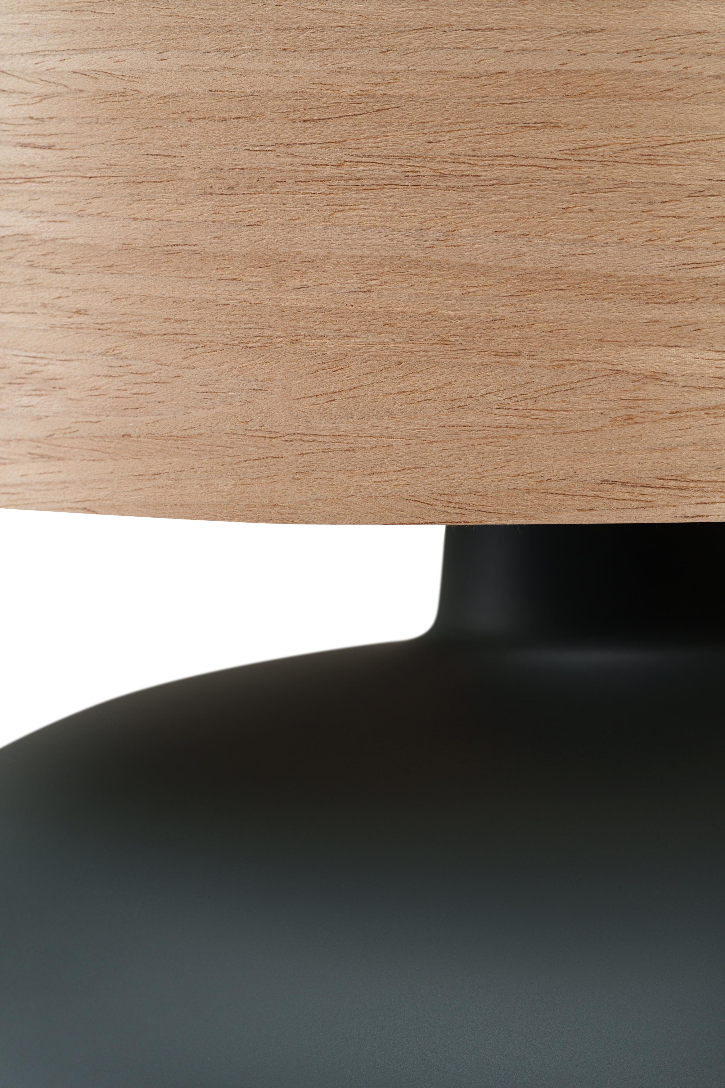 SAWA WOOD table lamp with oak veneer