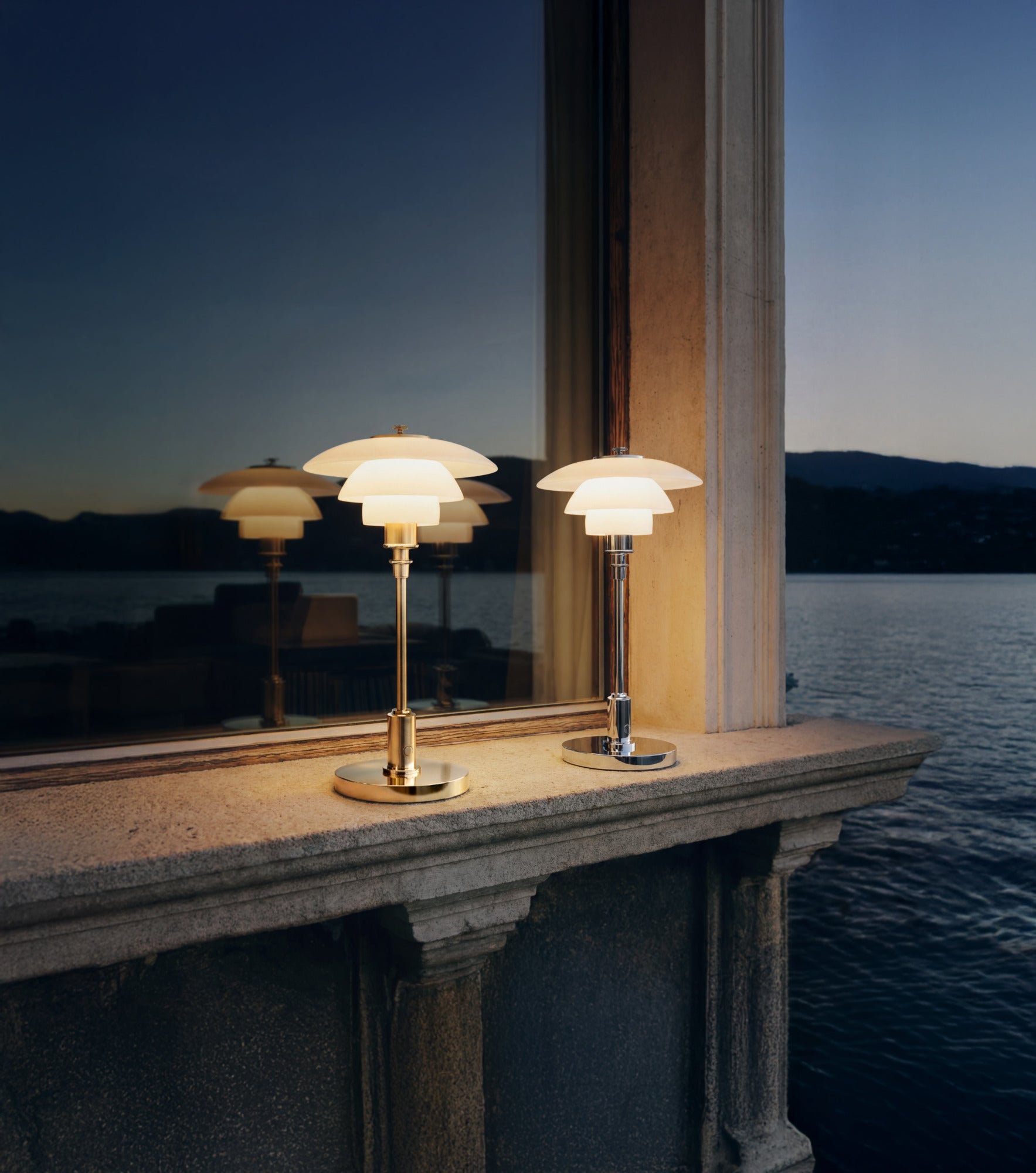 Portable lamp PH 1/1 white with chrome base