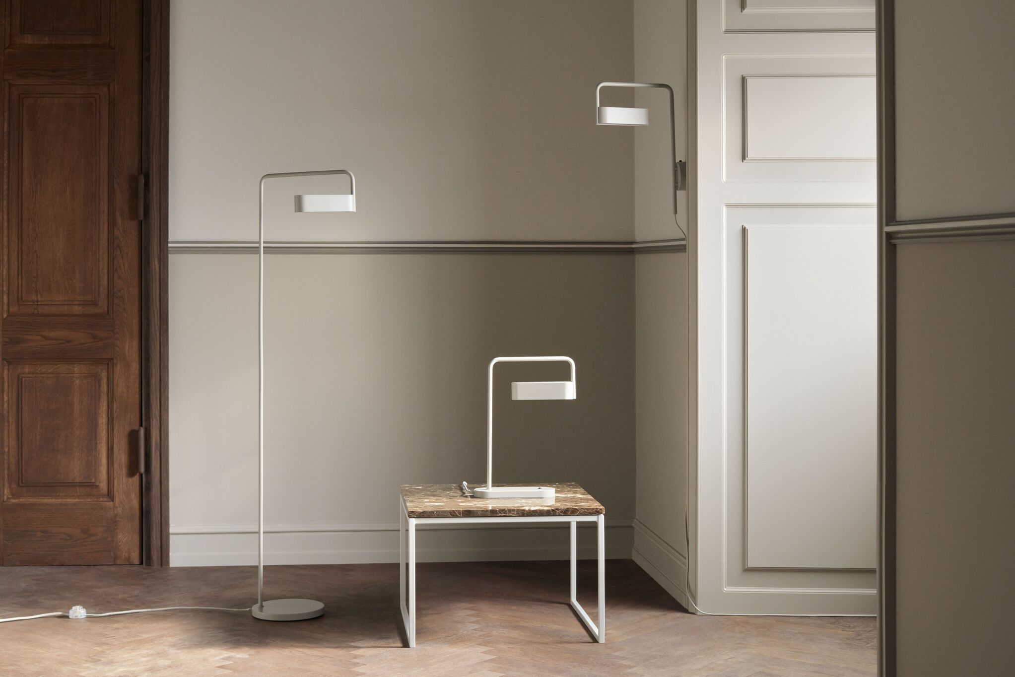 Stehlampe SCRIBE antikes Messing