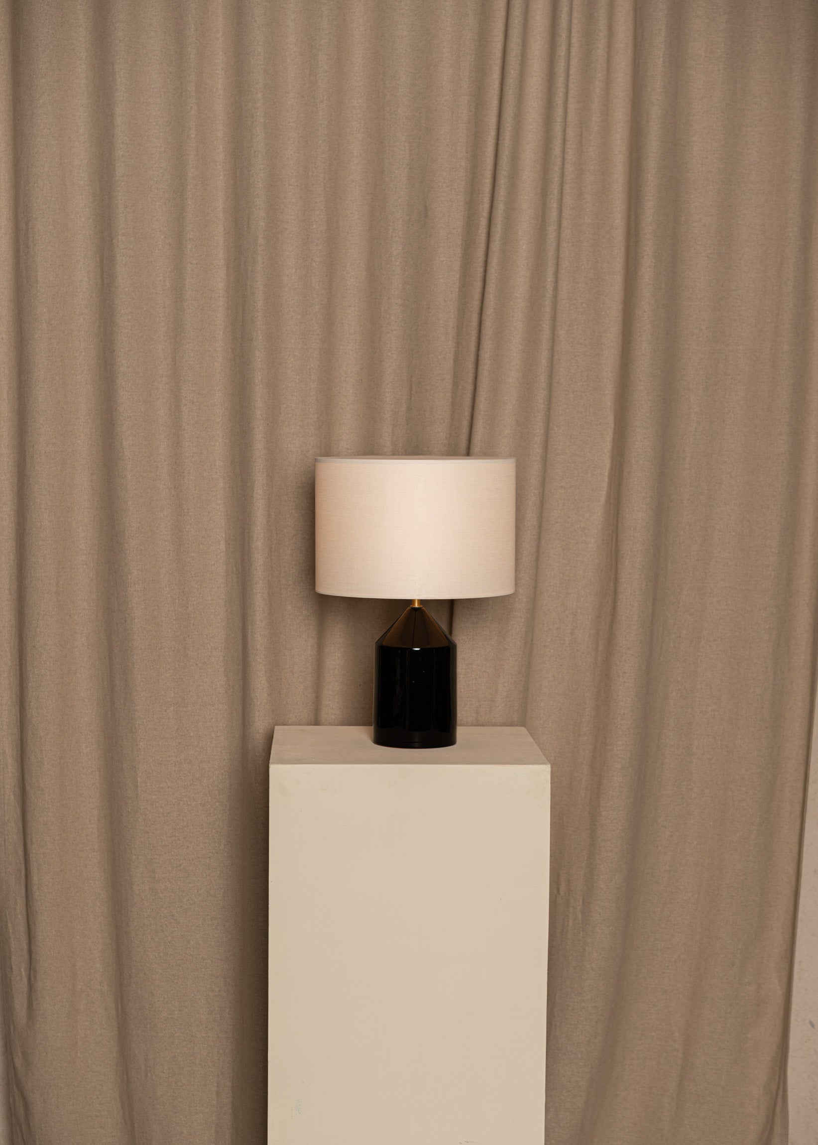 Ceramic Table Lamp JOSEF Black