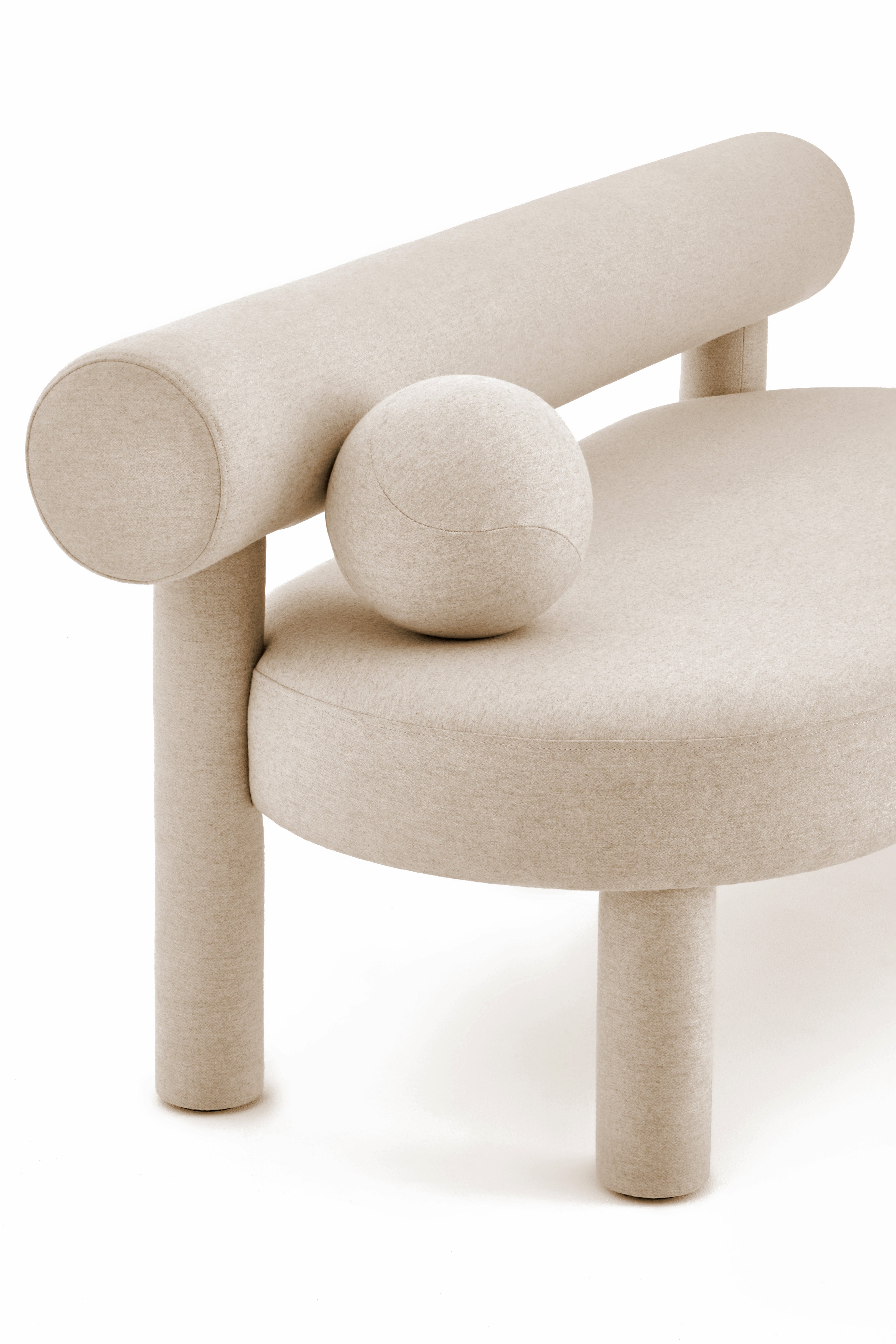 Upholstered Sofa GROPIUS CS1