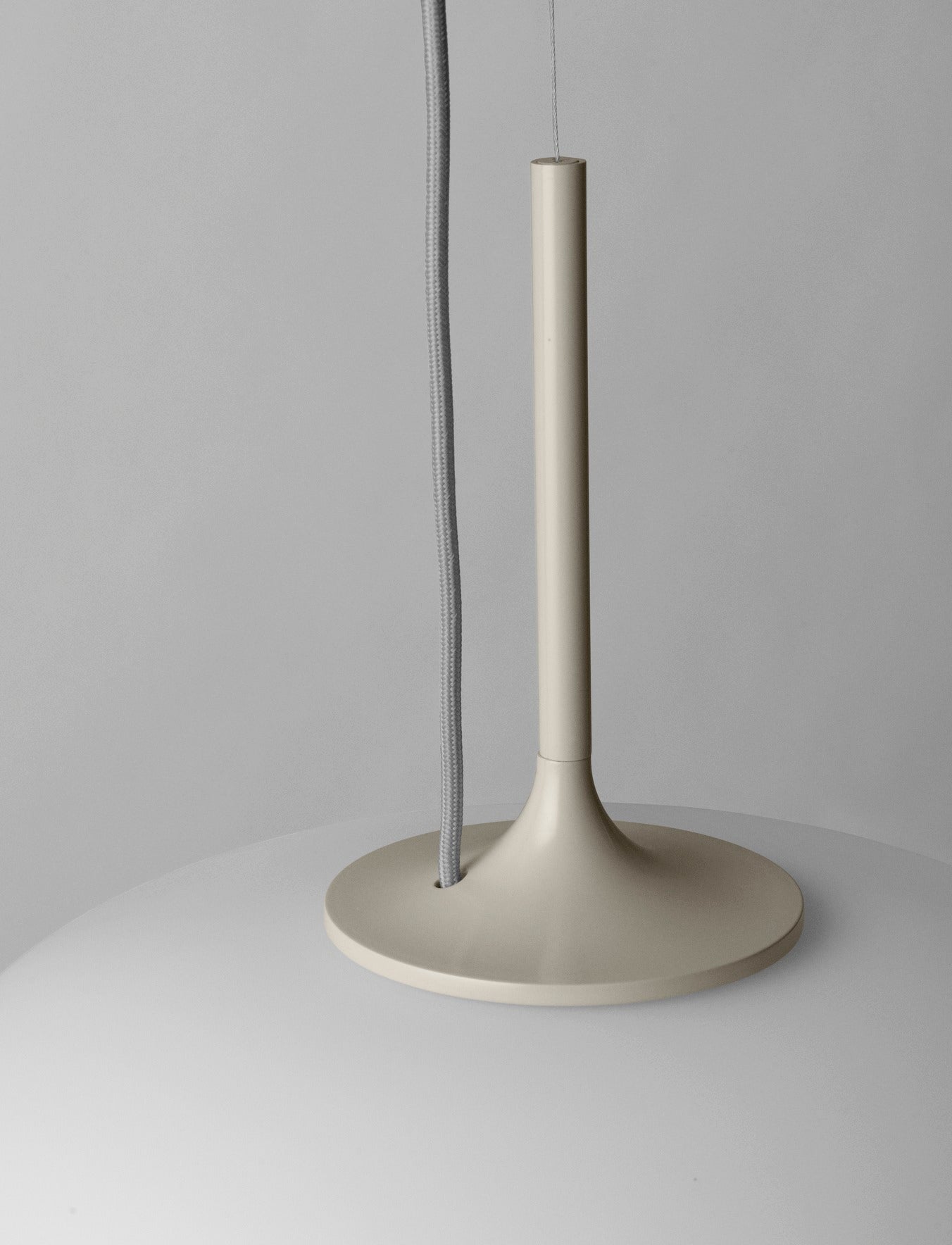 STEMLITE Cream Pendant Lamp