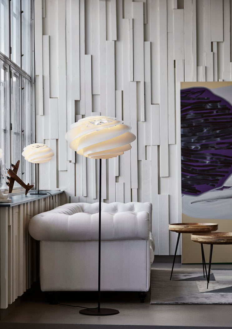 Floor lamp MODEL 331 SWIRL white with black base