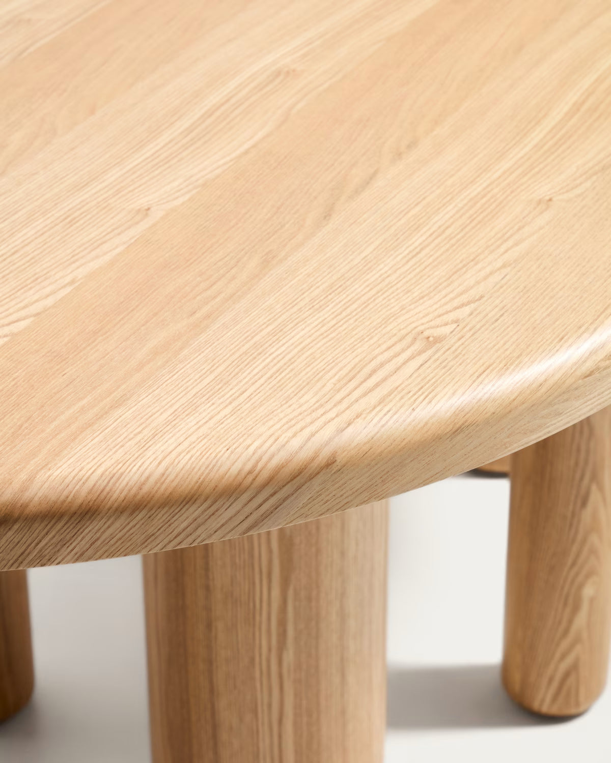 MAILEN Ash Veneer Dining Table