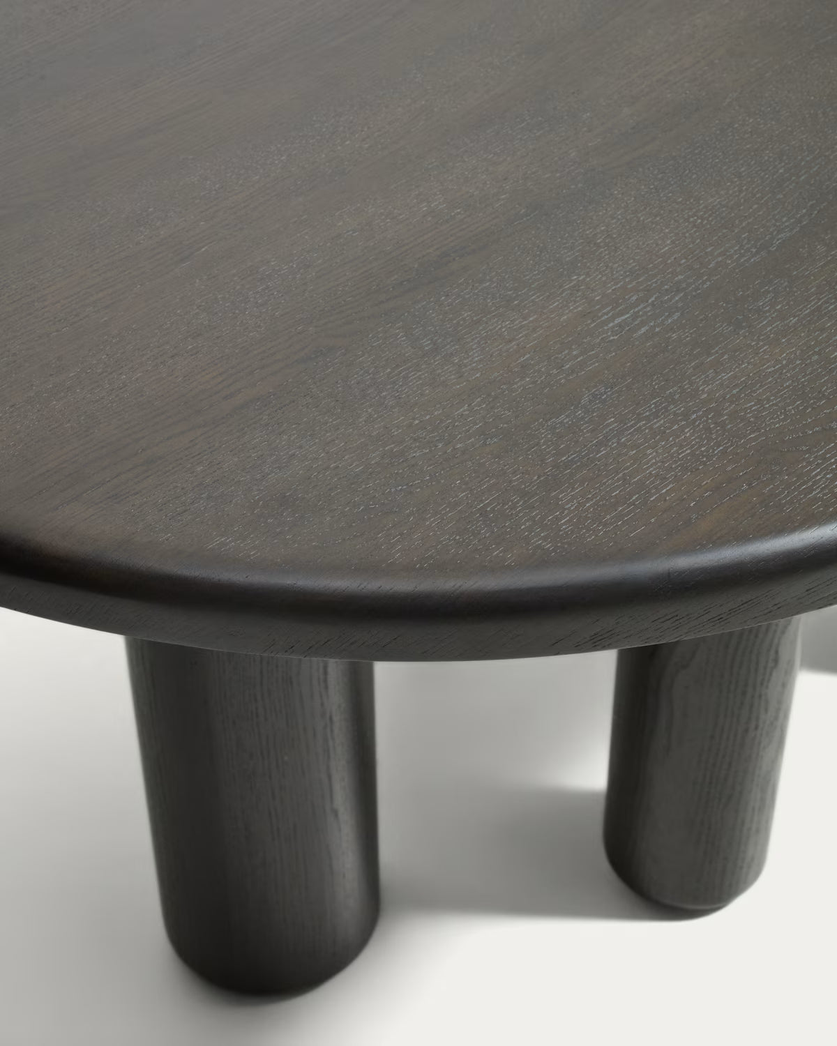 MAILEN dark ash veneer dining table