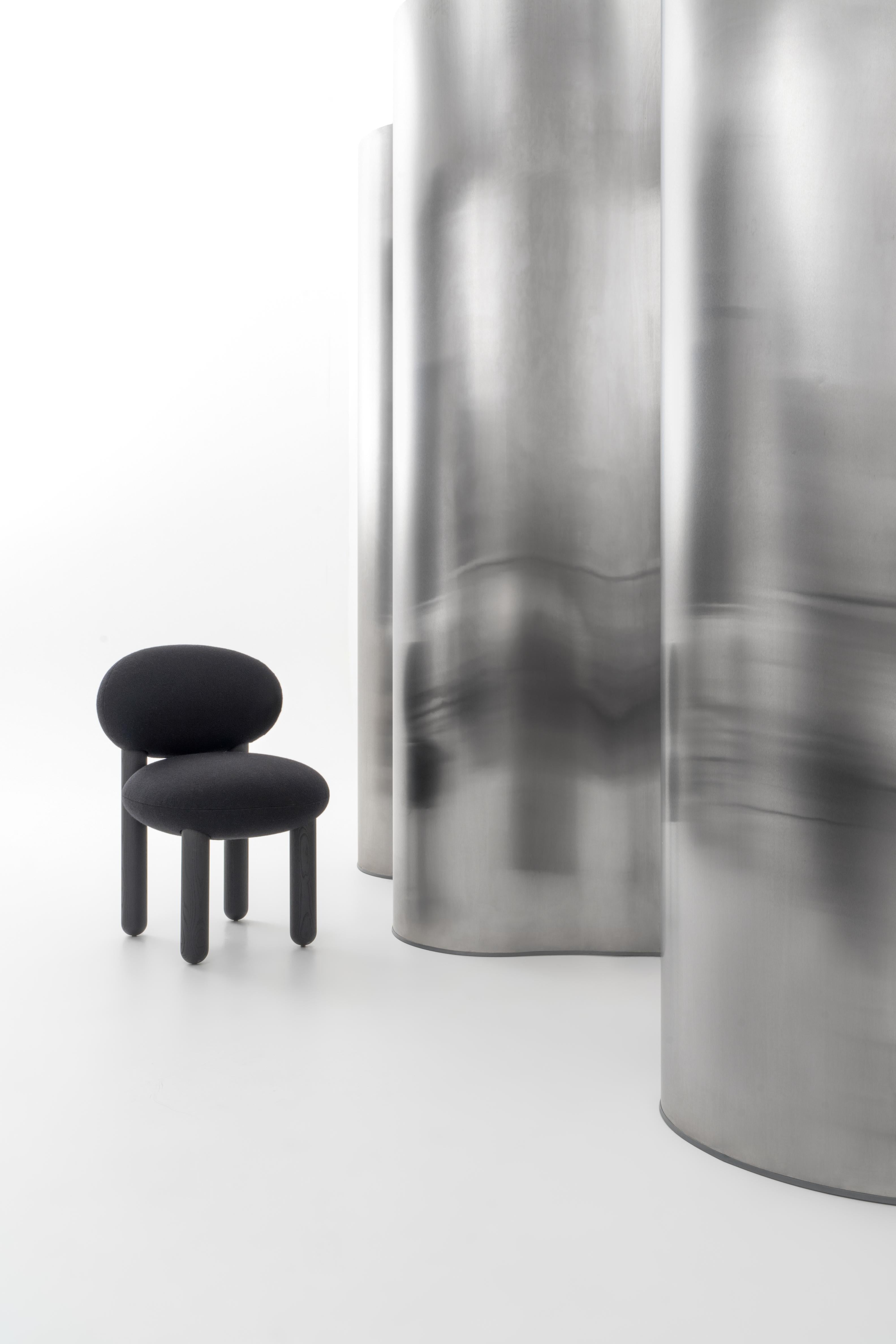 FLOCK CS2 upholstered chair with wooden base