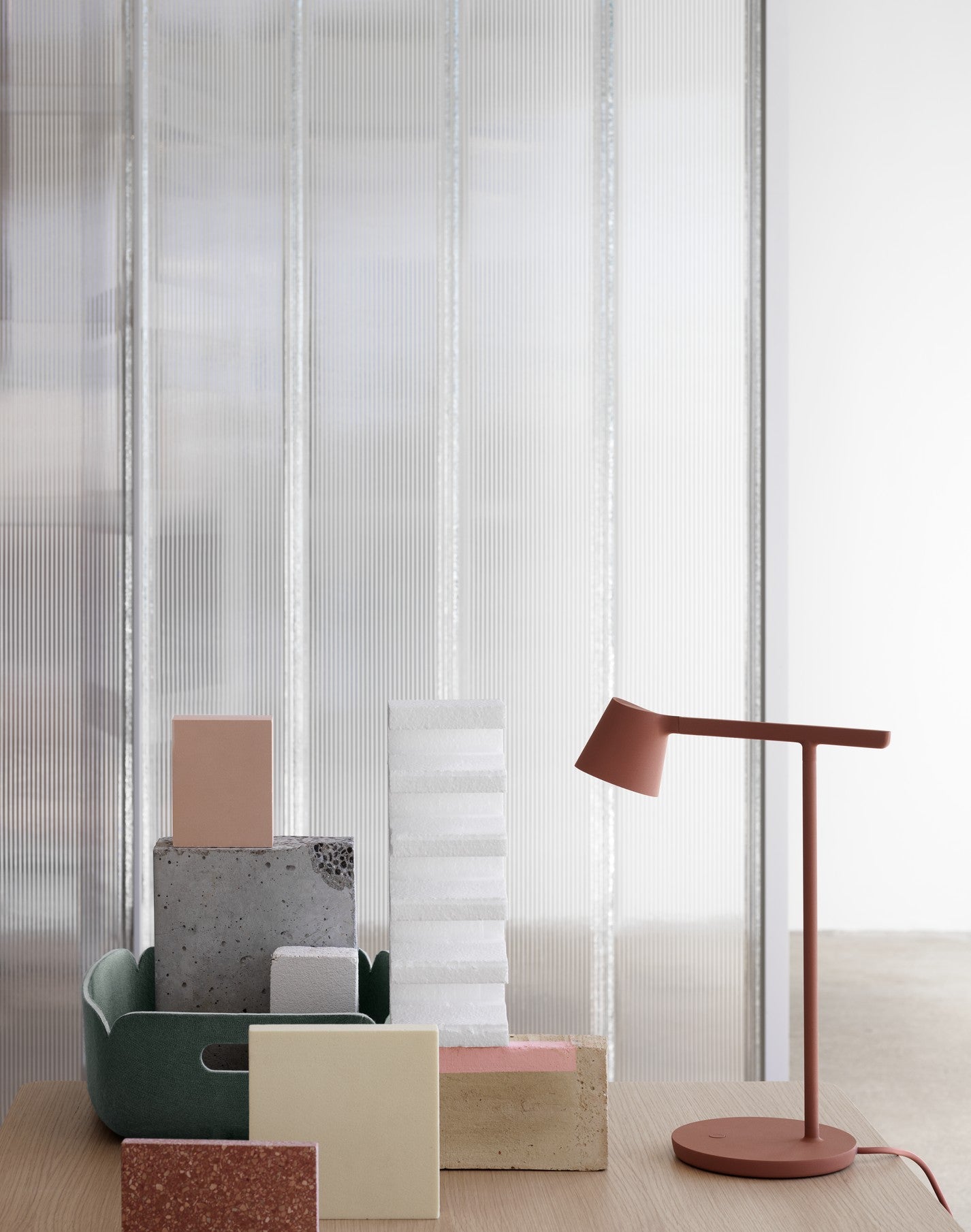 TIP brick office lamp