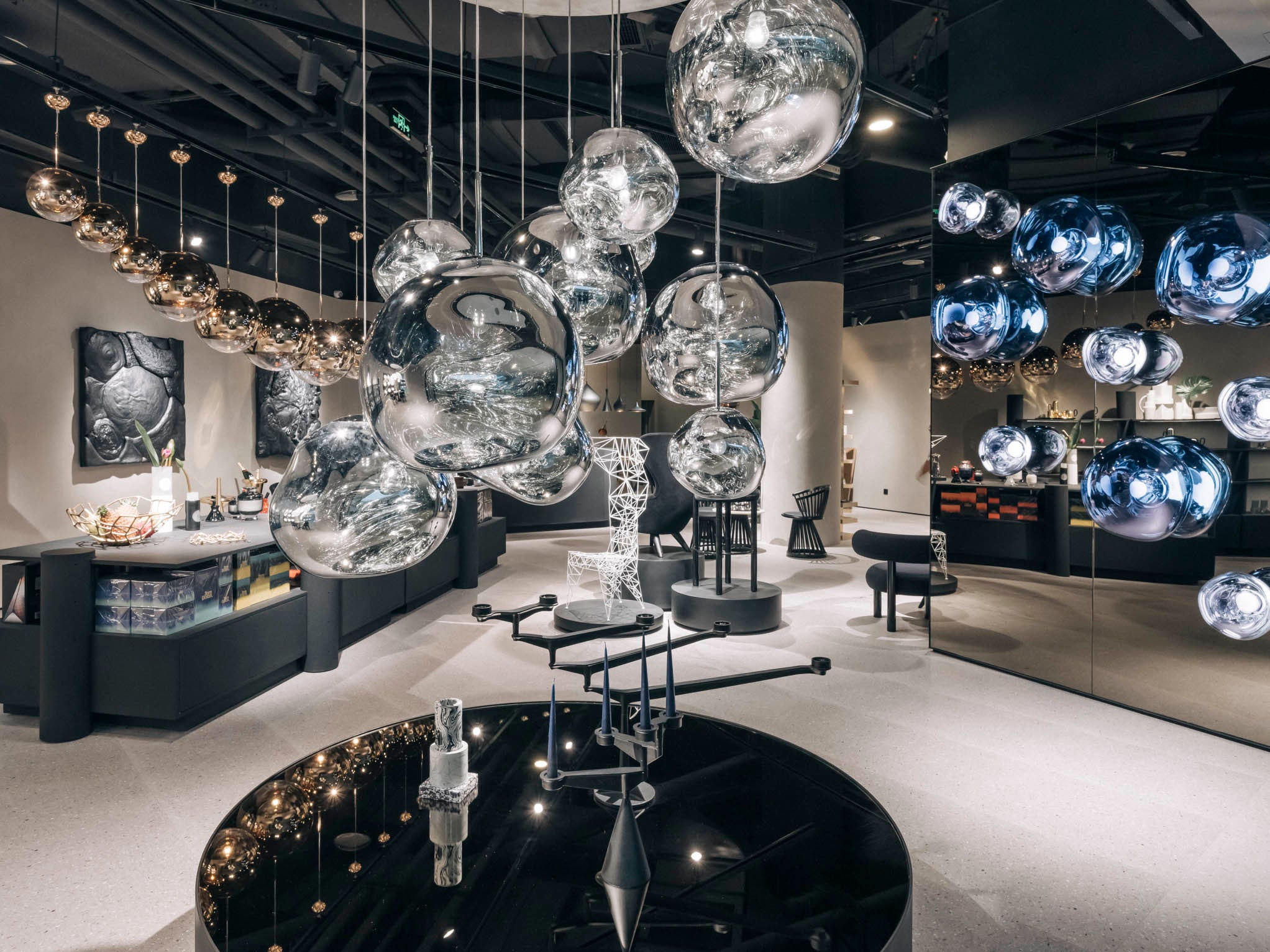 MELT MEGA Silver Ceiling Lamp
