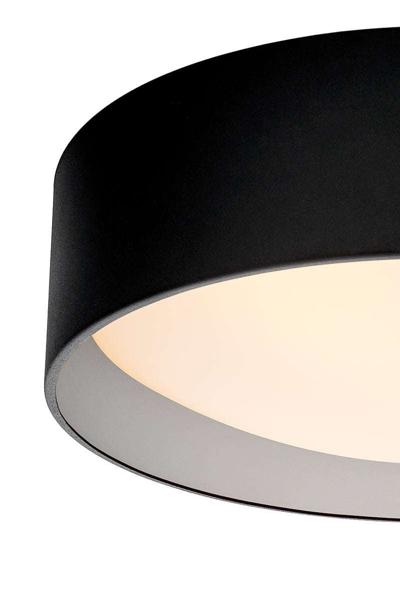 VERO ceiling black with silver center