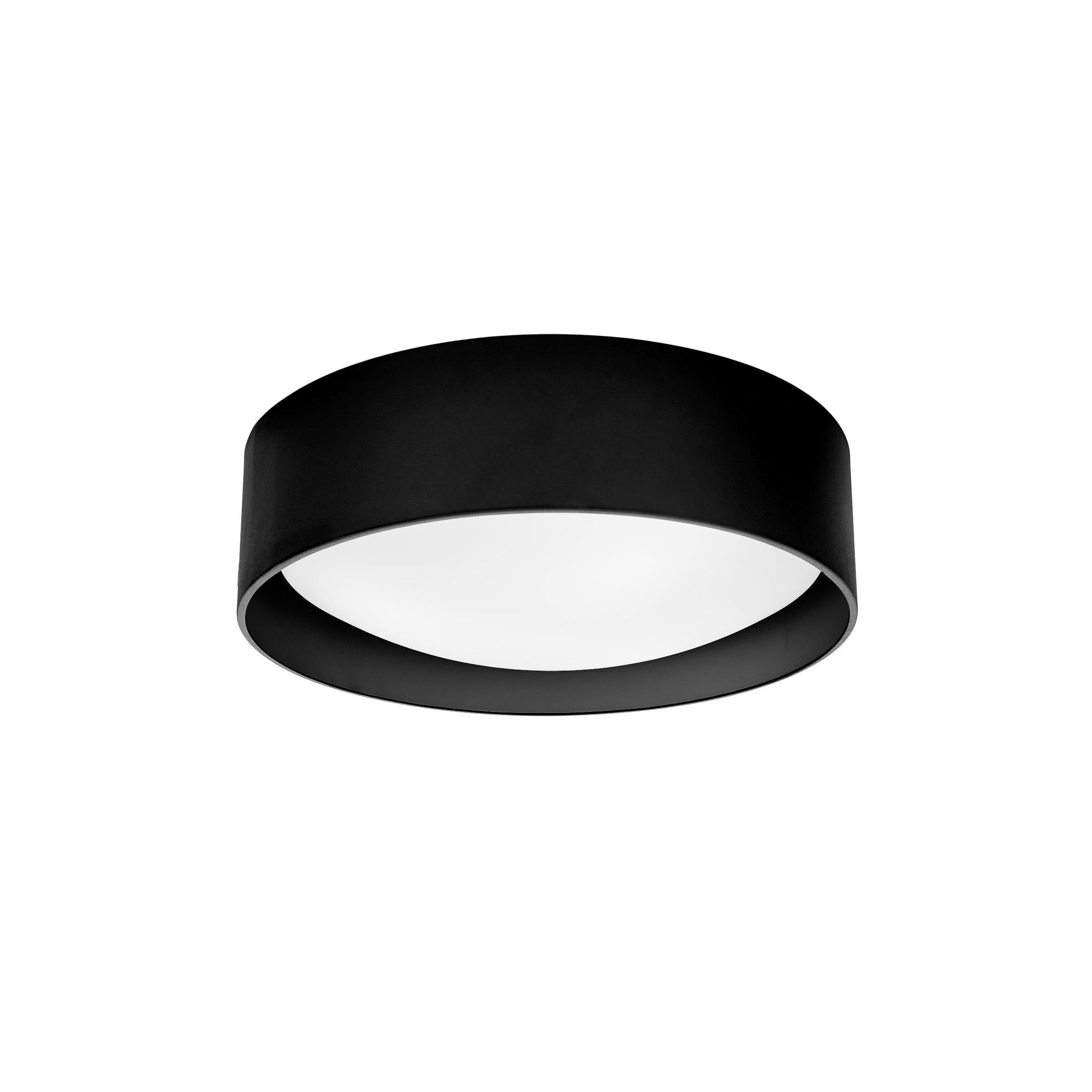 VERO ceiling black with black center