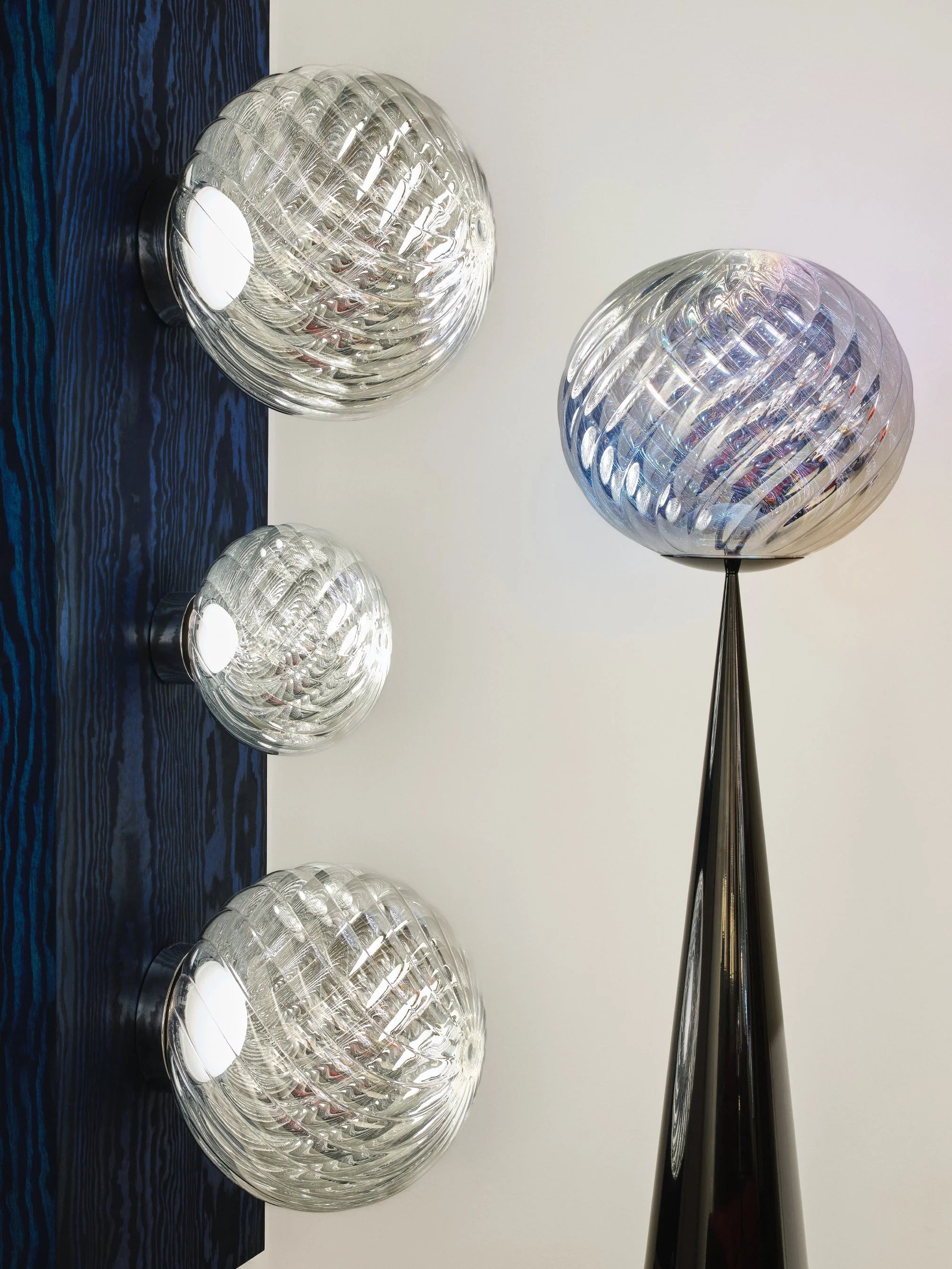 Wall Lamp WHIRL Silver