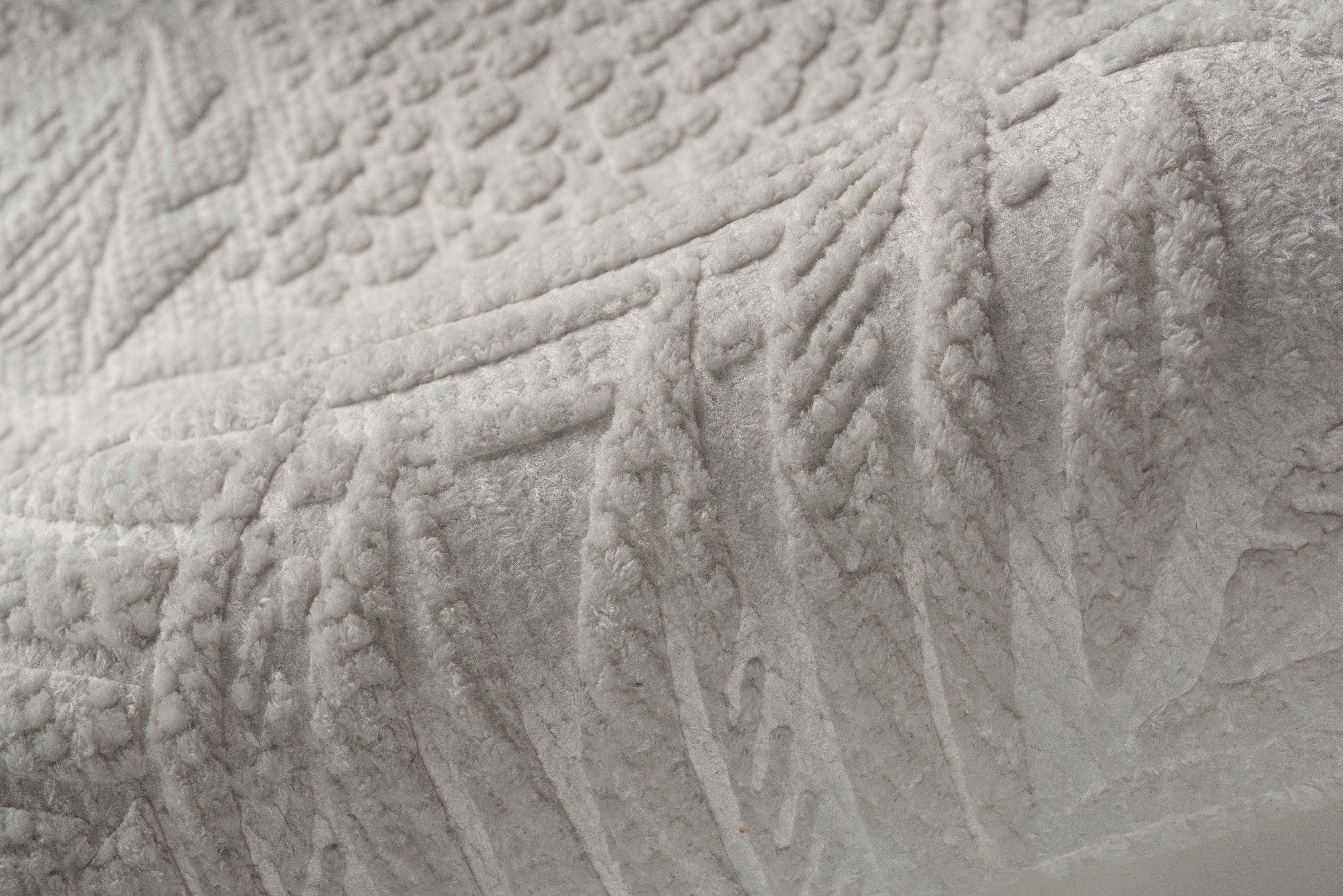 Textil-Tapete mit 3D-Muster PANTHERA hellbeige