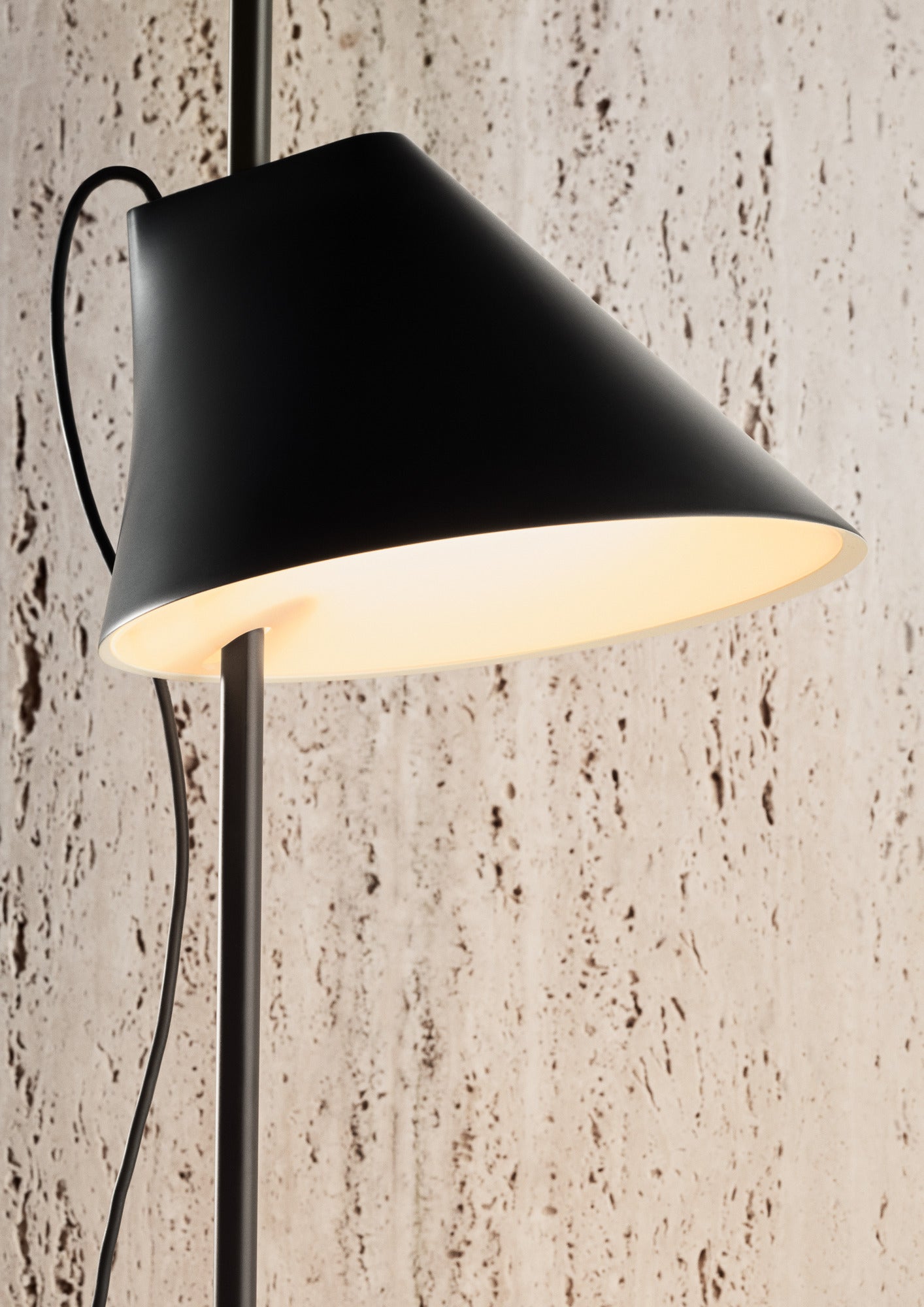 Lampa stołowa YUH czarny