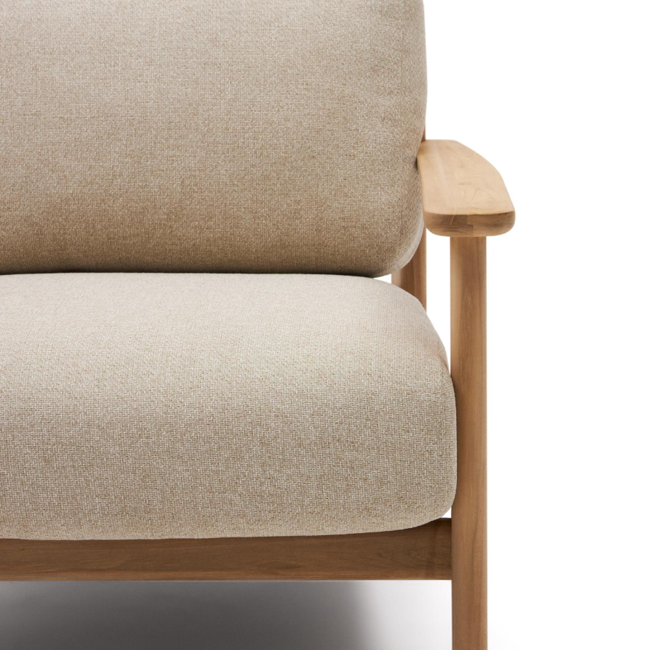 Tirant Beige Sessel mit einer Holzbasis