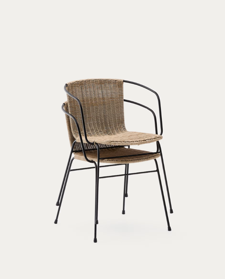 ELTIERA Outdoor Chair Synthetic Rattan with Steel Armrests and Base