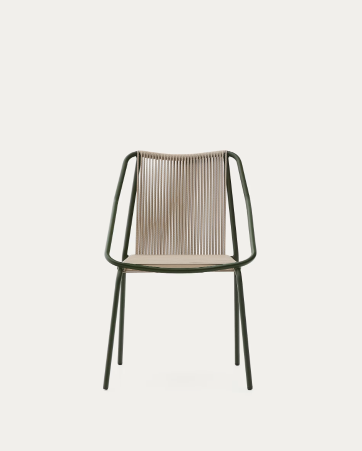 Zivia Écru outer chair with a steel base