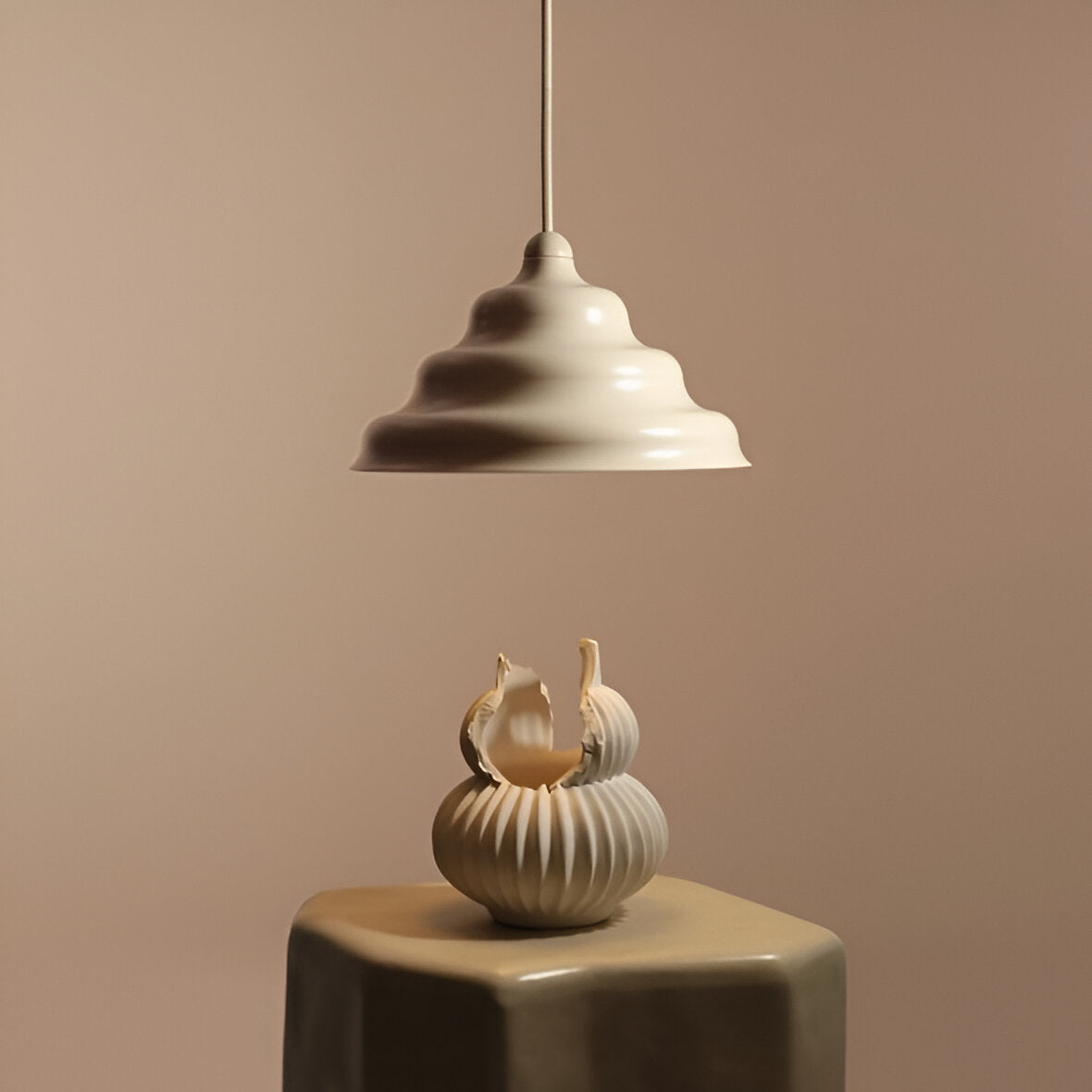 Hanging lamp cream wave