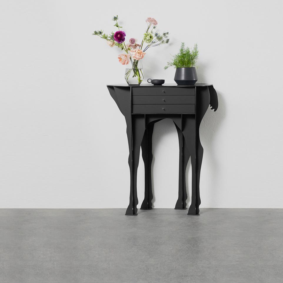 BAMBI Console in Black