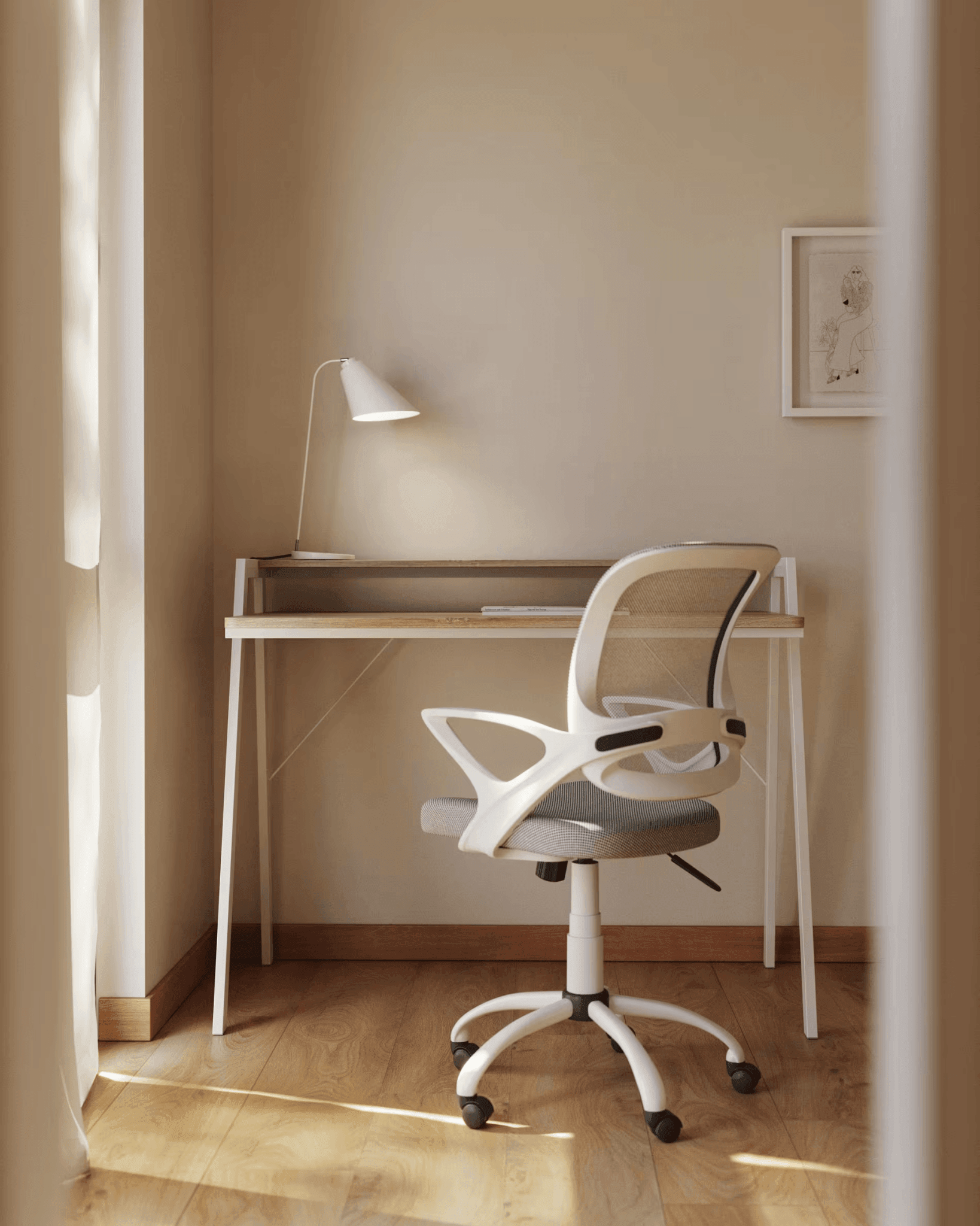 Biurko AARHUS biały La Forma Eye on Design
