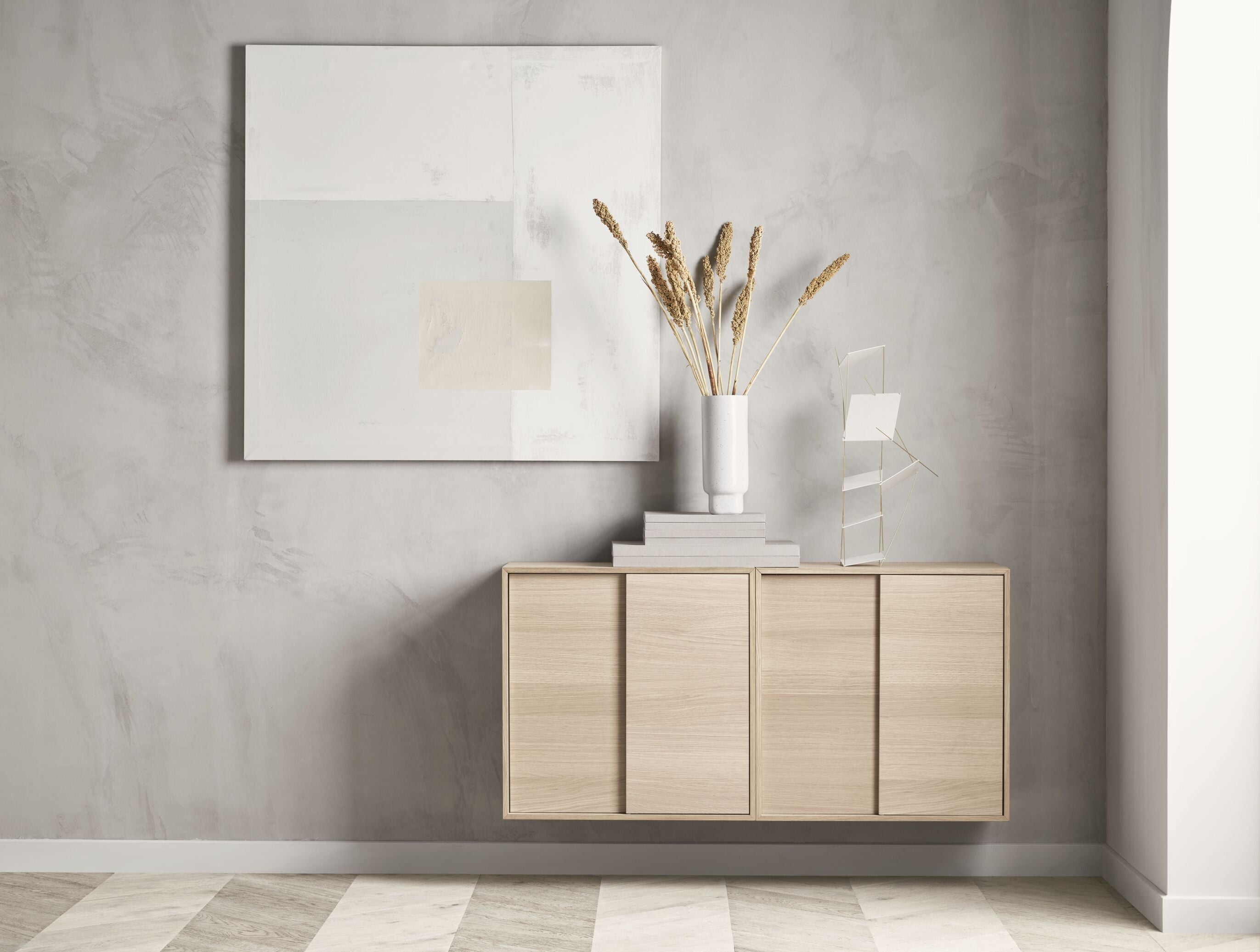 CASE cabinet oak veneer