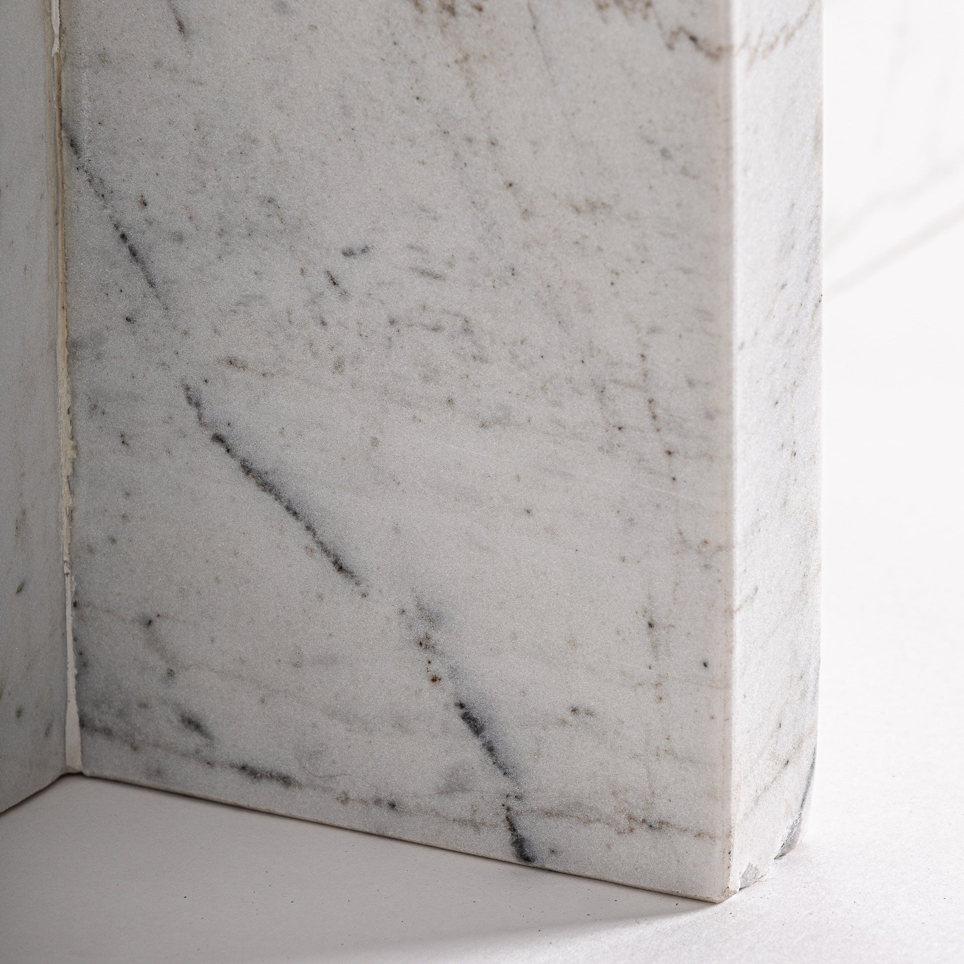 Khat Marble Console