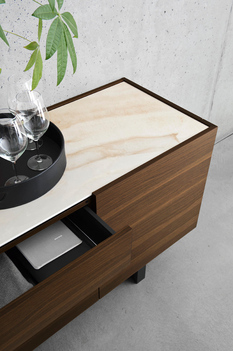 HORIZON Chest of Drawers dark wood with cream top