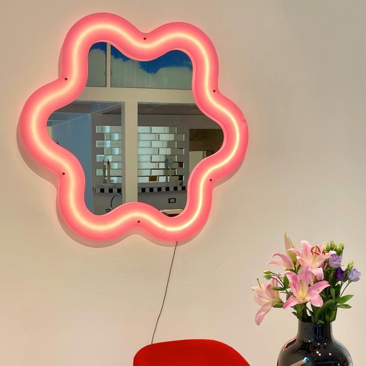 Supercurve mirror - pink flower