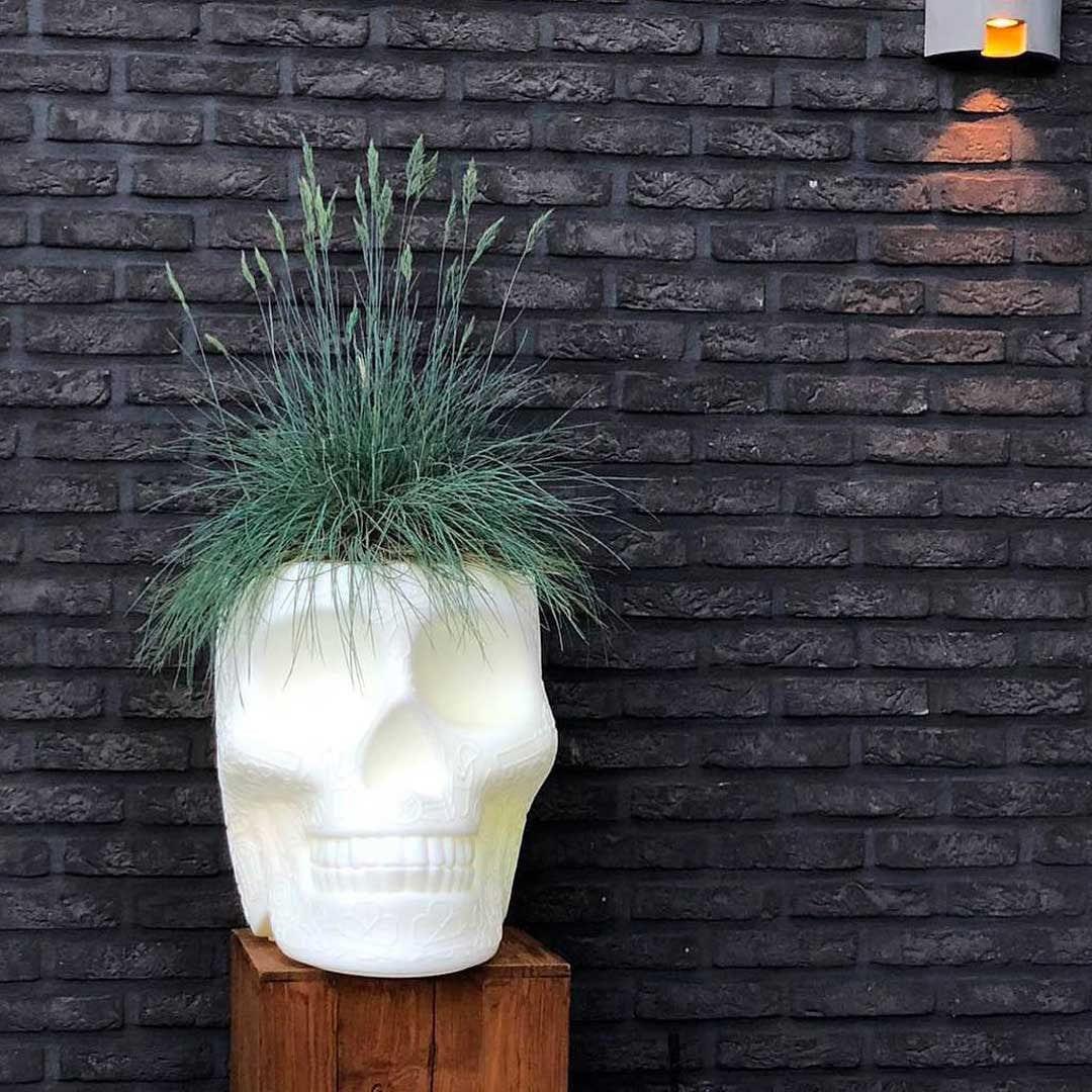 Doniczka MEXICO LED biały Qeeboo Eye on Design