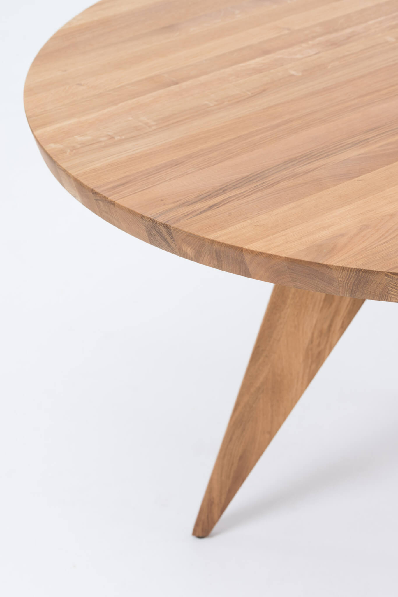 MEDUSA round table oak